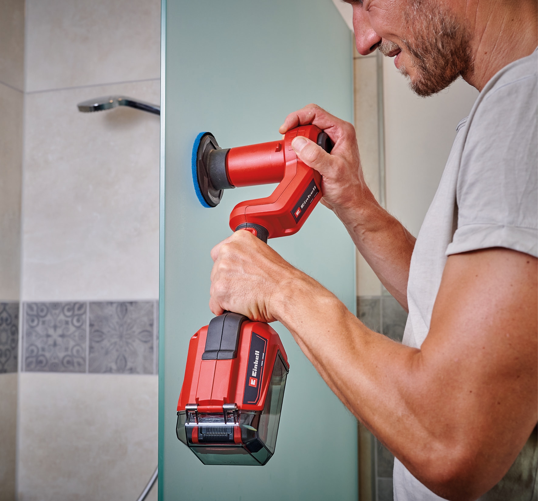 EINHELL Akku-Oberflächenbürste PICOBELLA 18/90 Kit (1x 4,0 Ah) EINHELL Akku-Oberflächenbürste PICOBELLA 18/90 Kit (1x 4,0 Ah)