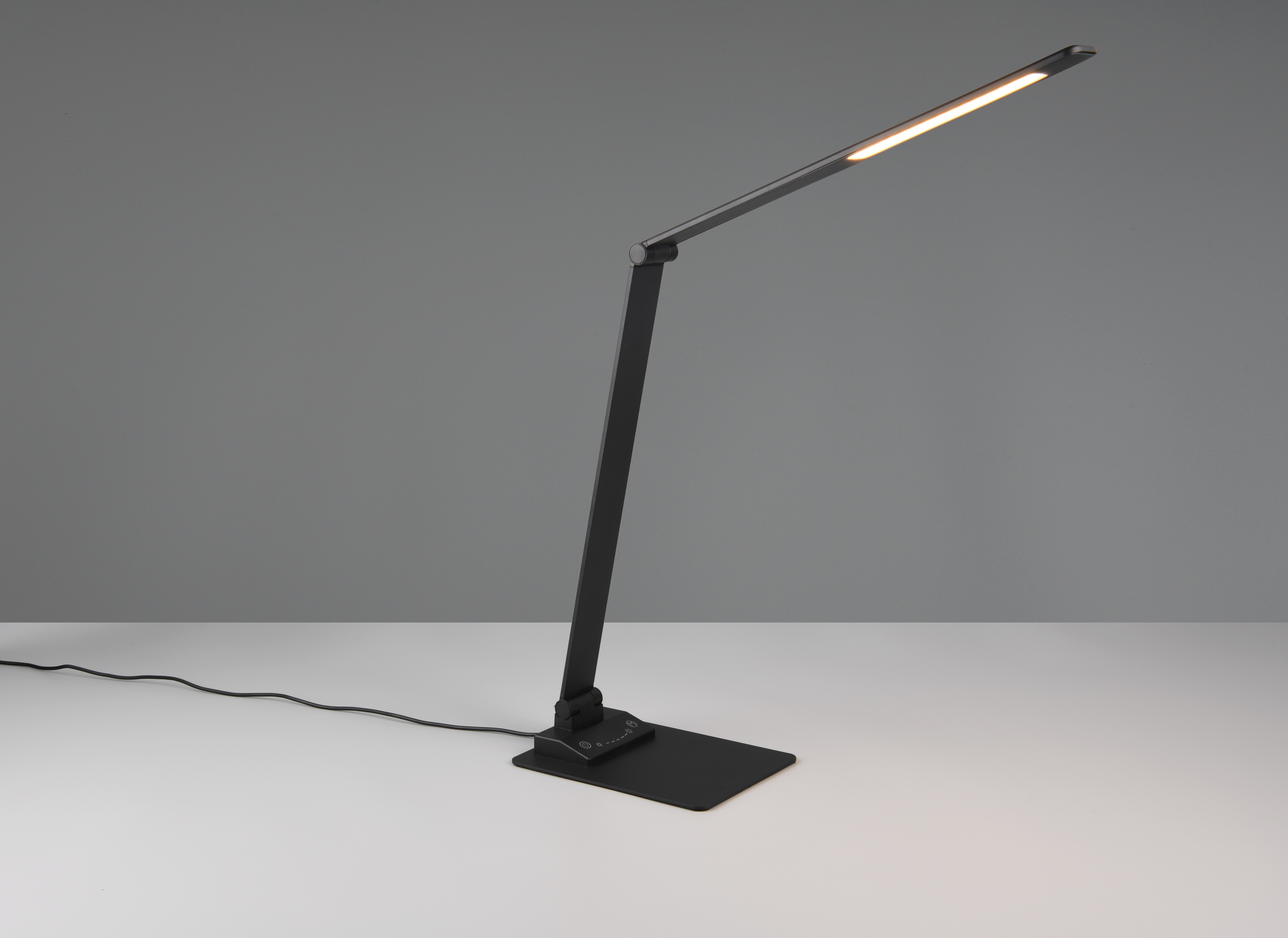 TRIO LED-Tischleuchte Travis 545310132 schwarz, 6,5 W, 650 lm, CCT