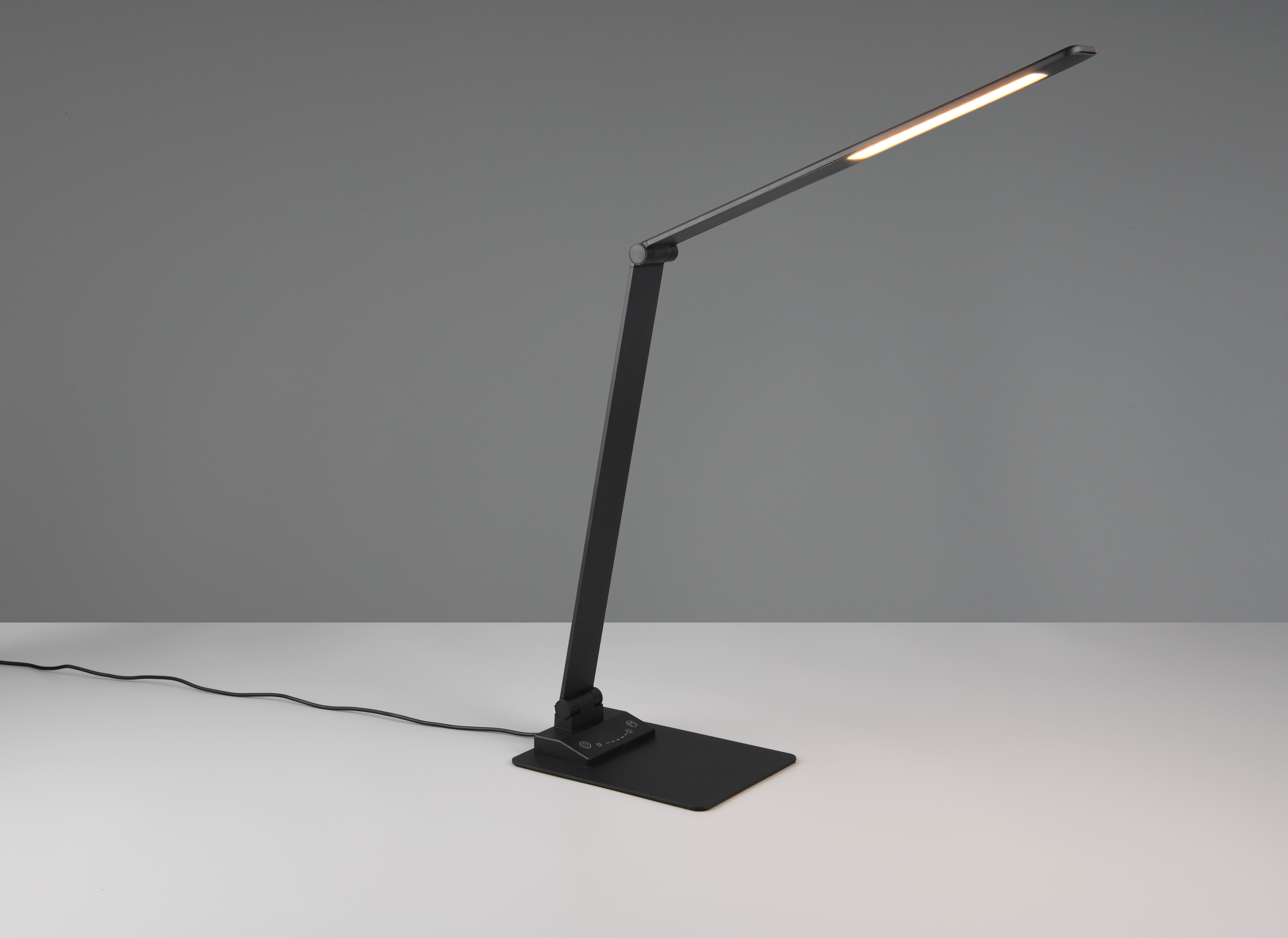 TRIO LED-Tischleuchte Travis 545310132 schwarz, 6,5 W, 650 lm, CCT