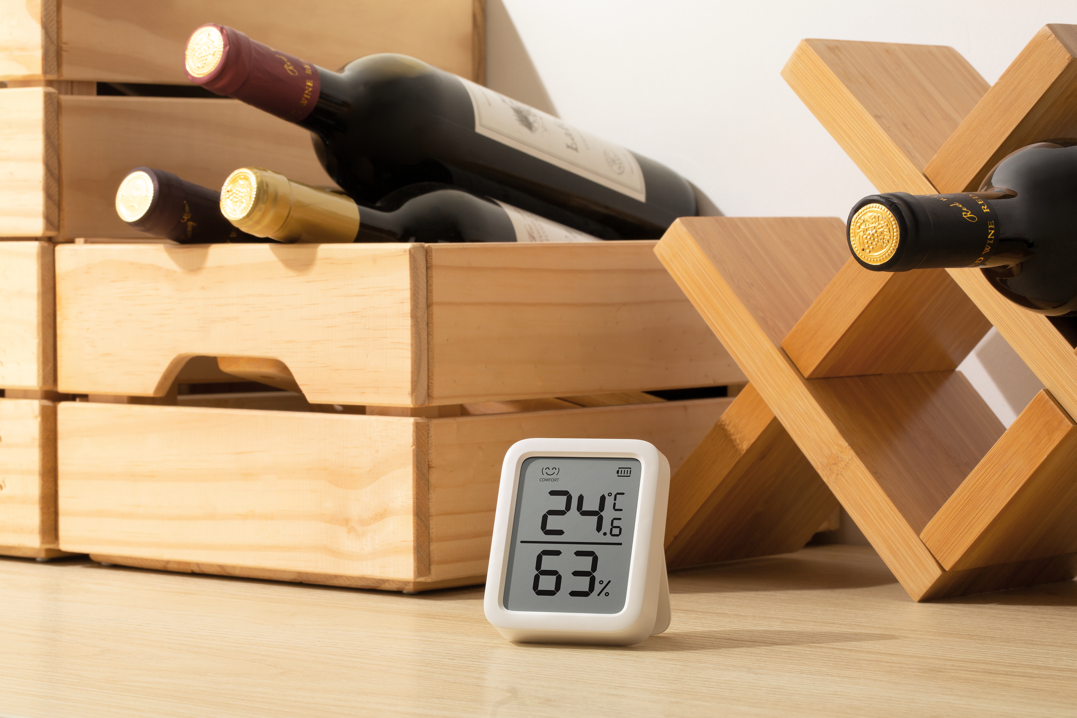 SWITCHBOT Thermometer Hygrometer, Plus, Innen, weiß