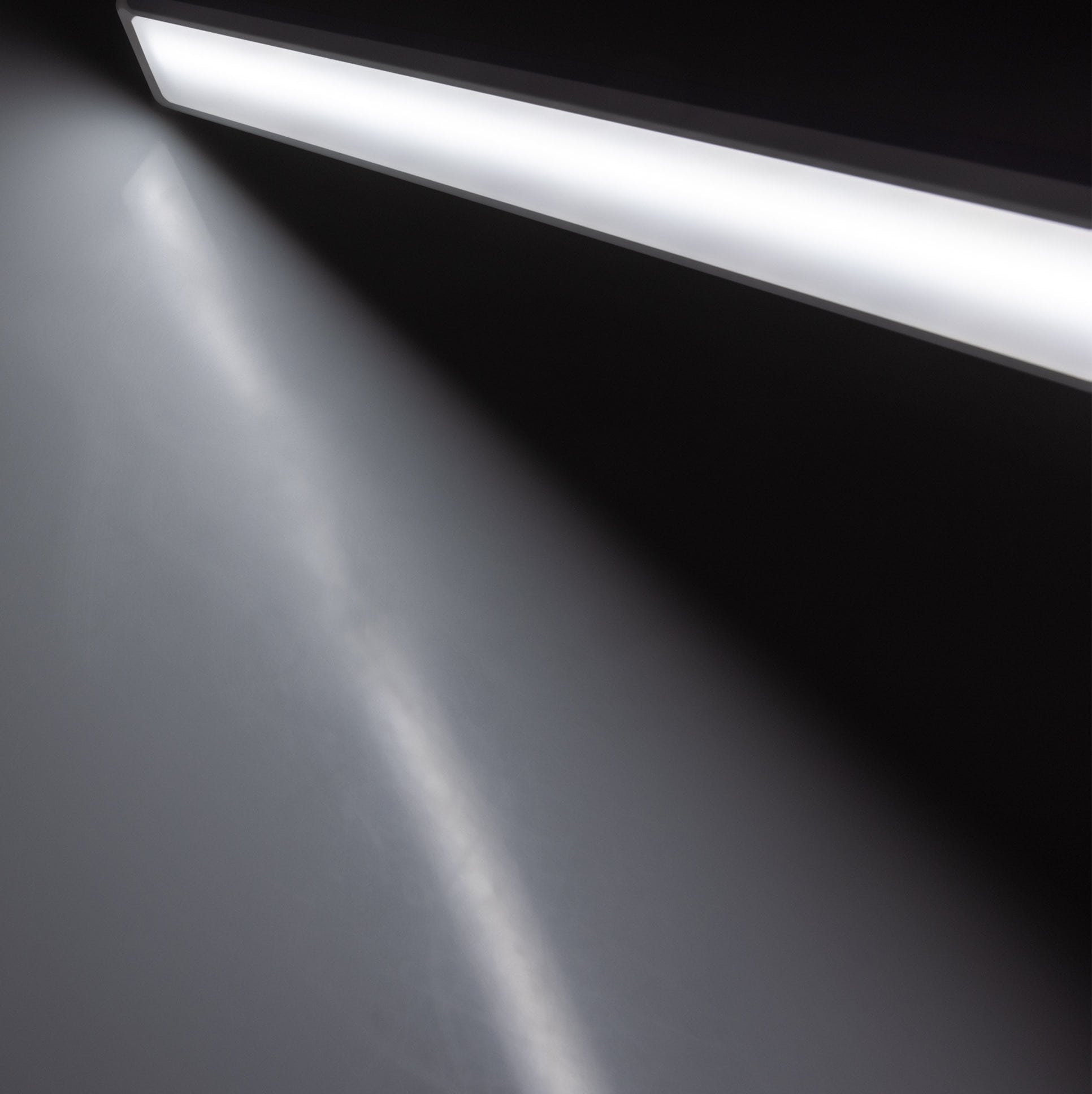 CHILITEC LED-Unterbauleuchte Comprido 600 CCT, EEK: G, 3000...6500 K, 60 cm CHILITEC LED-Unterbauleuchte Comprido 600 CCT, EEK: G, 3000...6500 K, 60 cm