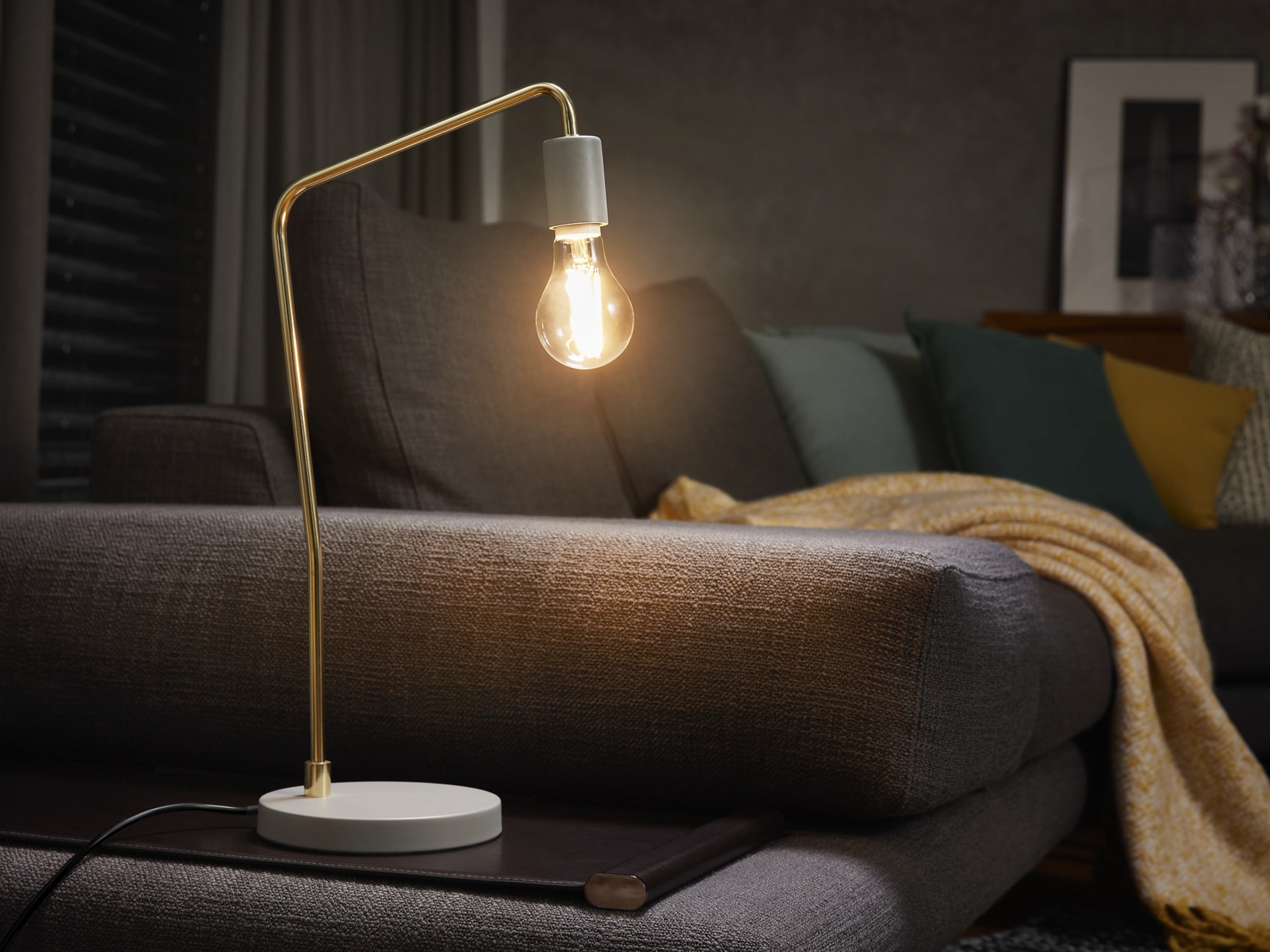 OSRAM LED-Lampe, E27, 11 W, 1521 lm, 2700 K