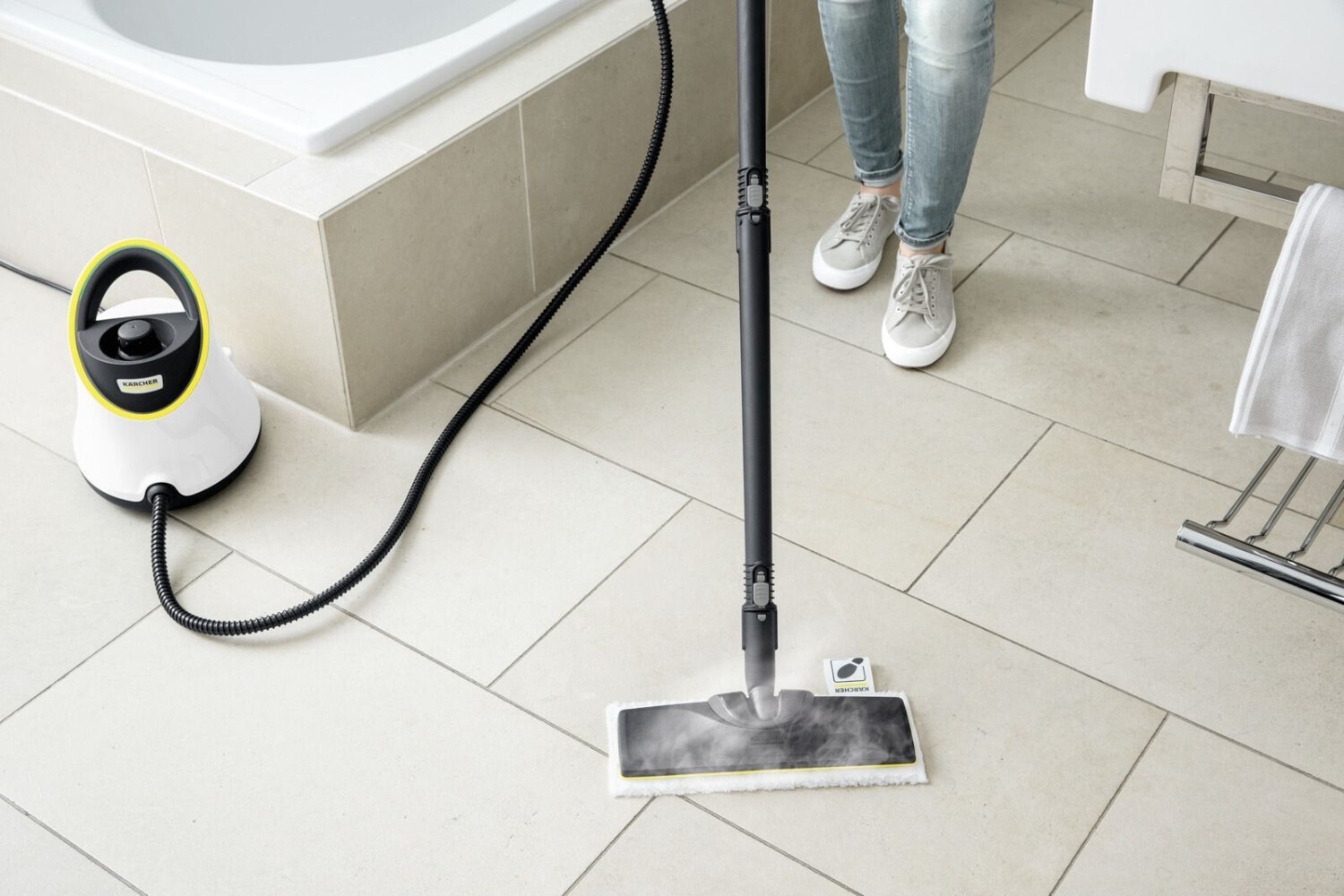 KÄRCHER Dampfreiniger SC 2 Deluxe EasyFix, 1500 W, weiß / schwarz