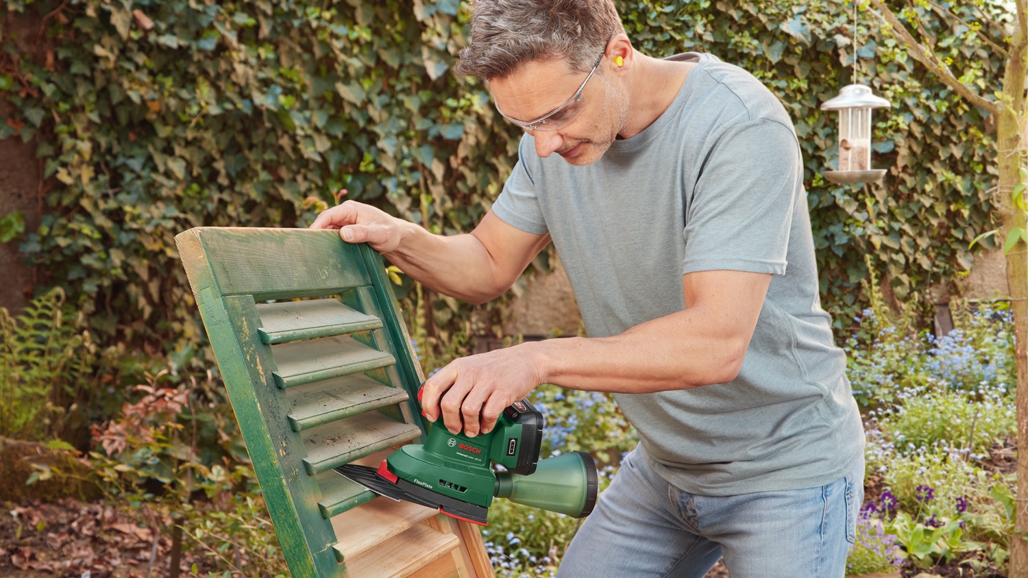 BOSCH Akku-Multischleifer UniversalSander 18V-10, 06033E3100, Solo