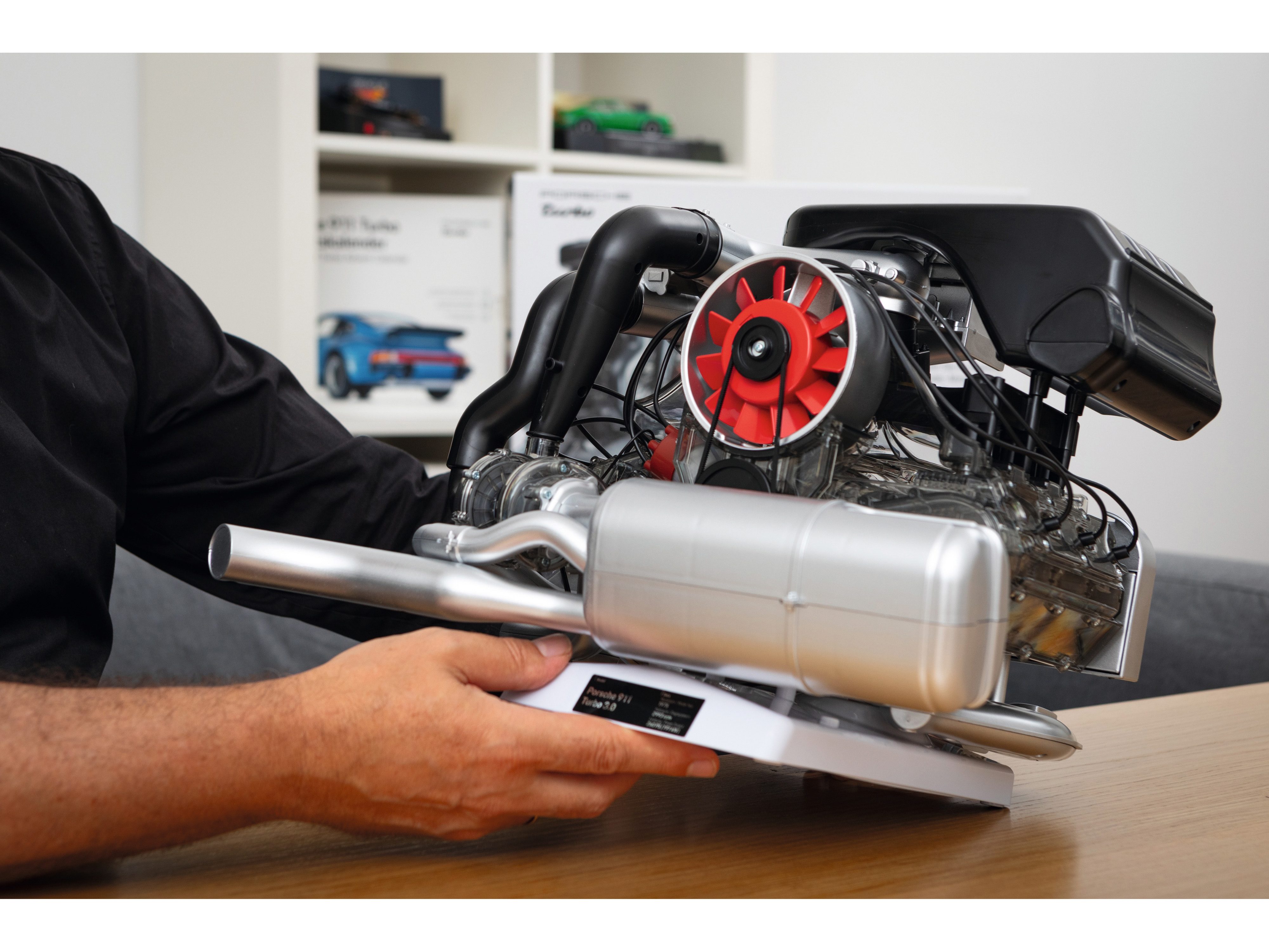 FRANZIS Porsche 911 Turbo Motorbausatz