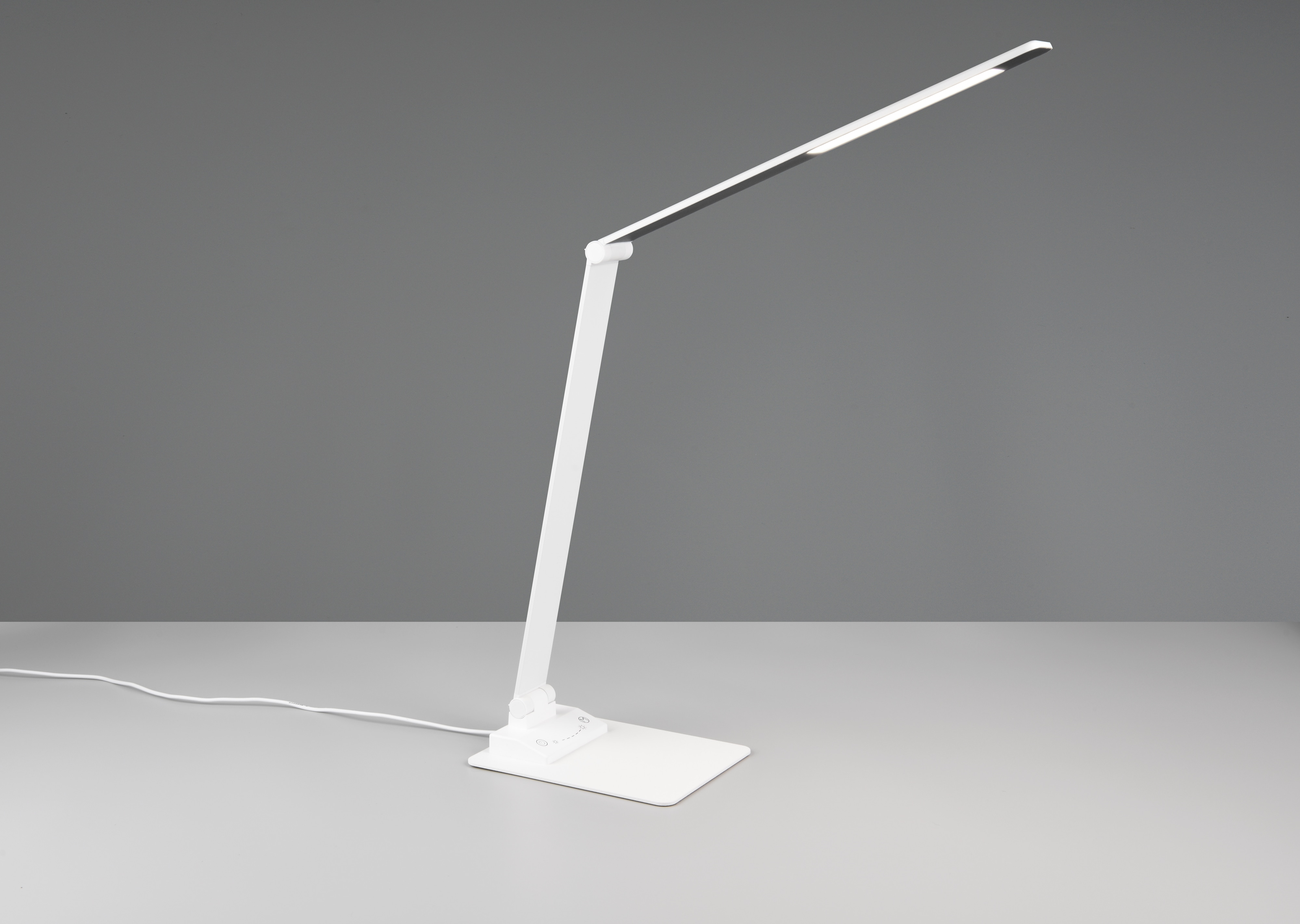 TRIO LED-Tischleuchte Travis 545310131 weiß, 6,5 W, 650 lm, CCT