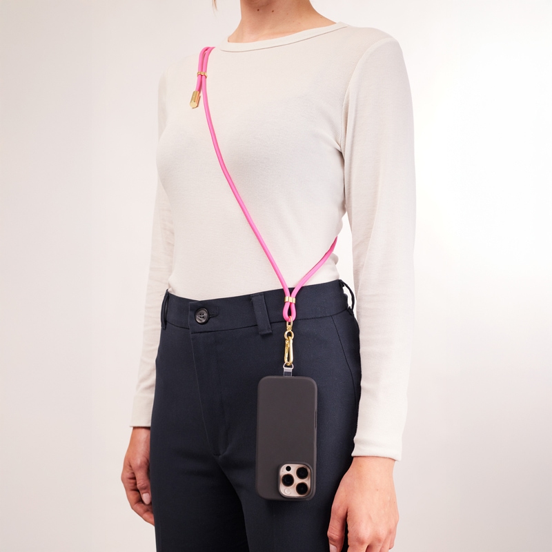 INTENSO USB-Kabel Lanyard USB-C 1,65m Neon Pink INTENSO USB-Kabel Lanyard USB-C 1,65m Neon Pink