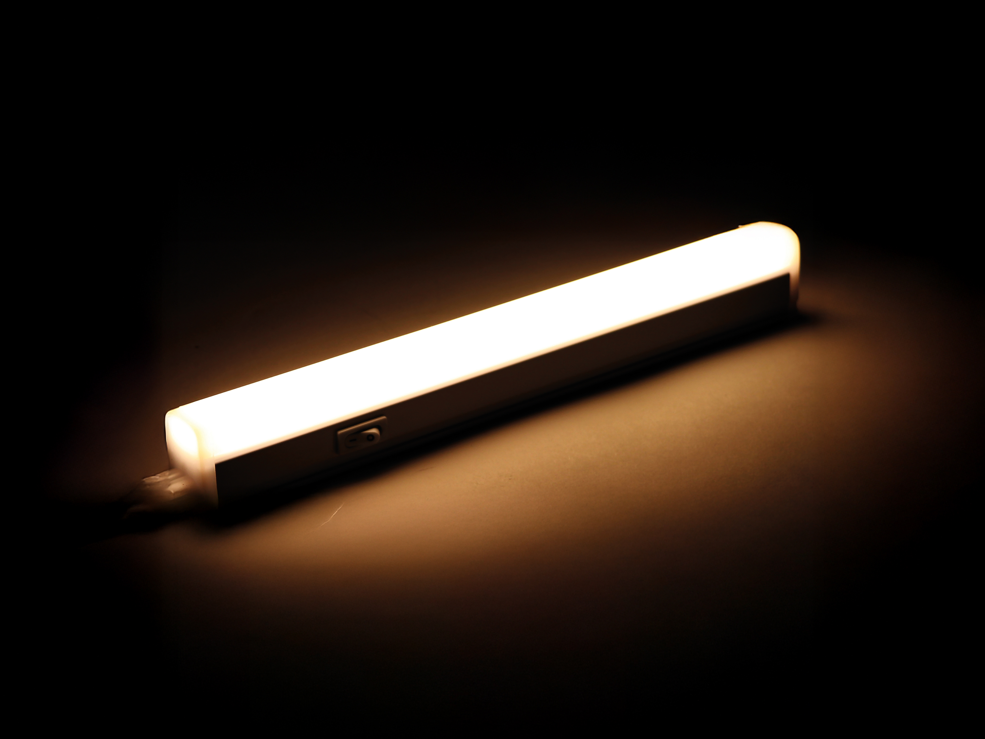 LED-Linearleuchte PHILIPS, 4W, 287 mm, 4000k