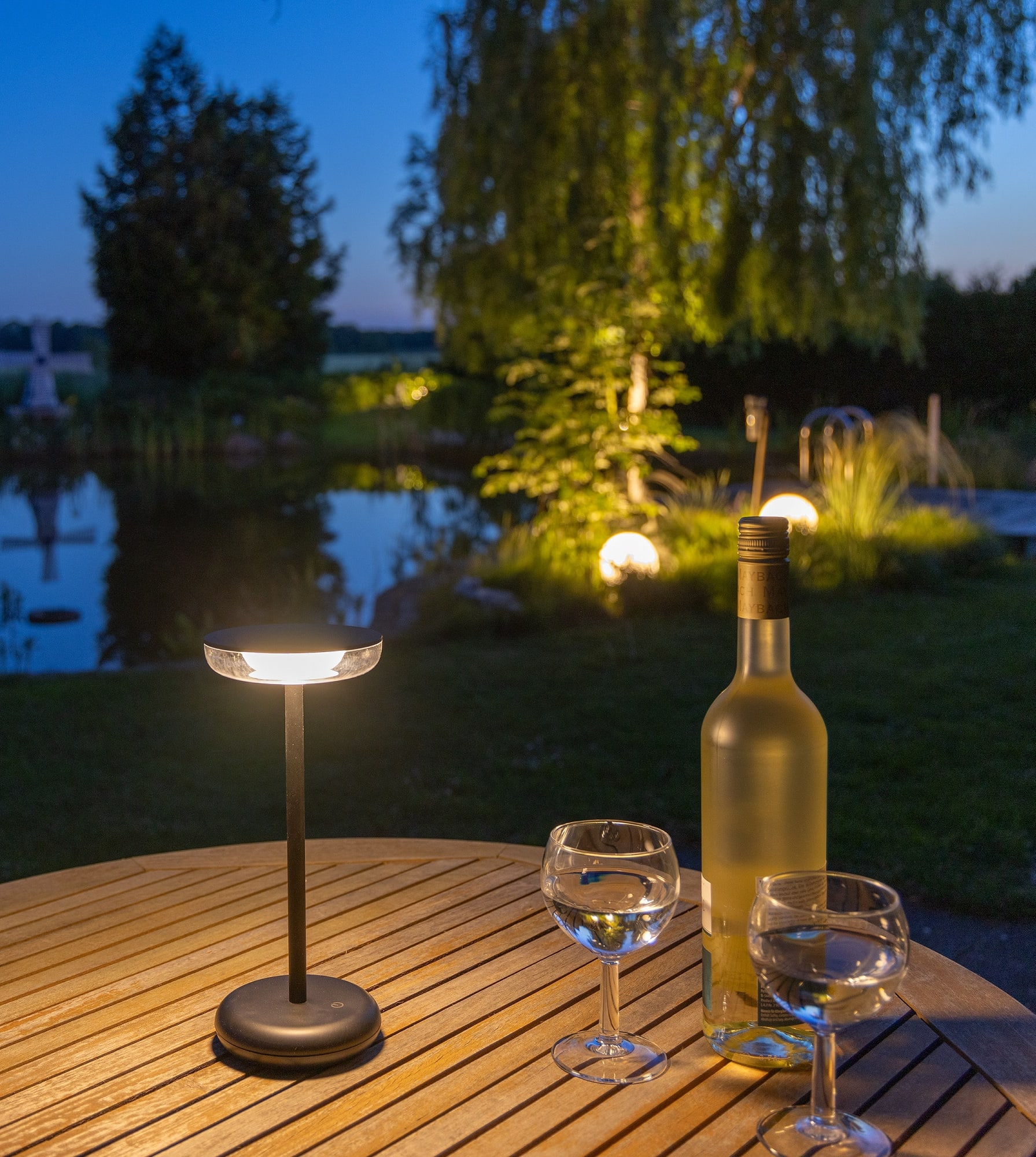 CHILITEC LED Akku Tischleuchte Foco Luz, 2900K, dimmbar, schwarz