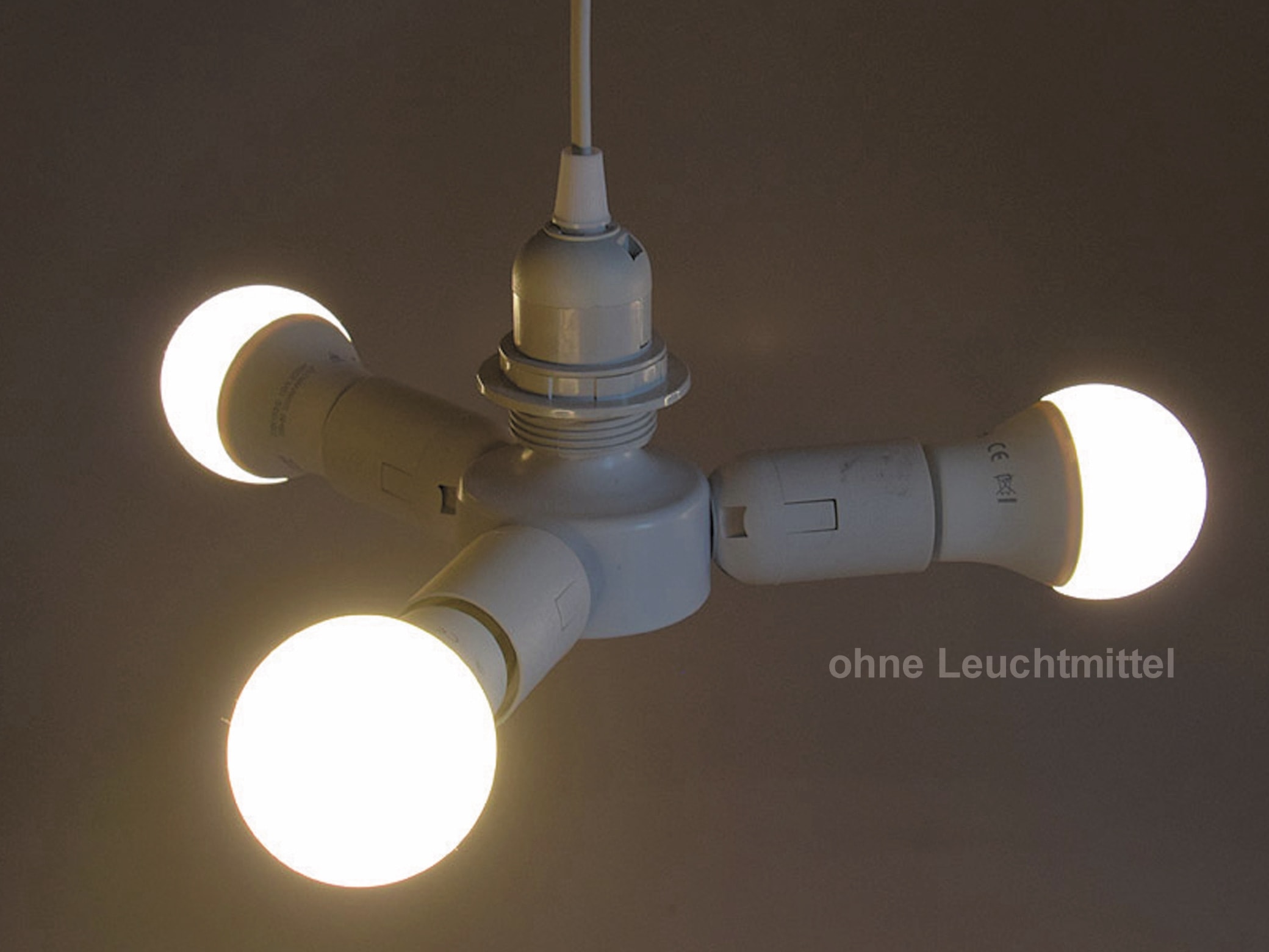 CHILITEC E27-Fassung "Triple" 22237, Adapter auf 3x E27-Schraubfassungen, weiß CHILITEC E27-Fassung "Triple" 22237, Adapter auf 3x E27-Schraubfassungen, weiß