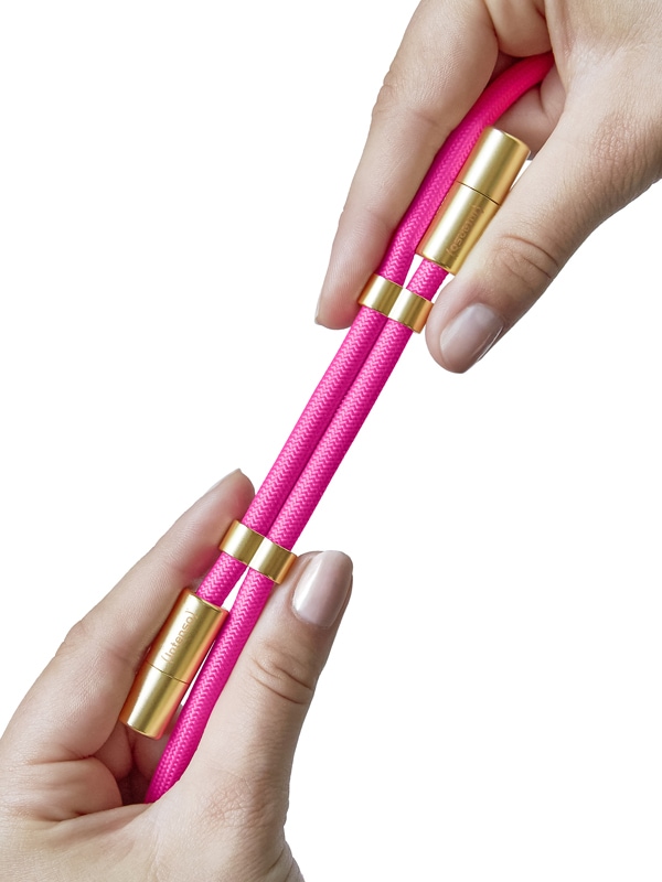 INTENSO USB-Kabel Lanyard USB-C 1,65m Neon Pink INTENSO USB-Kabel Lanyard USB-C 1,65m Neon Pink