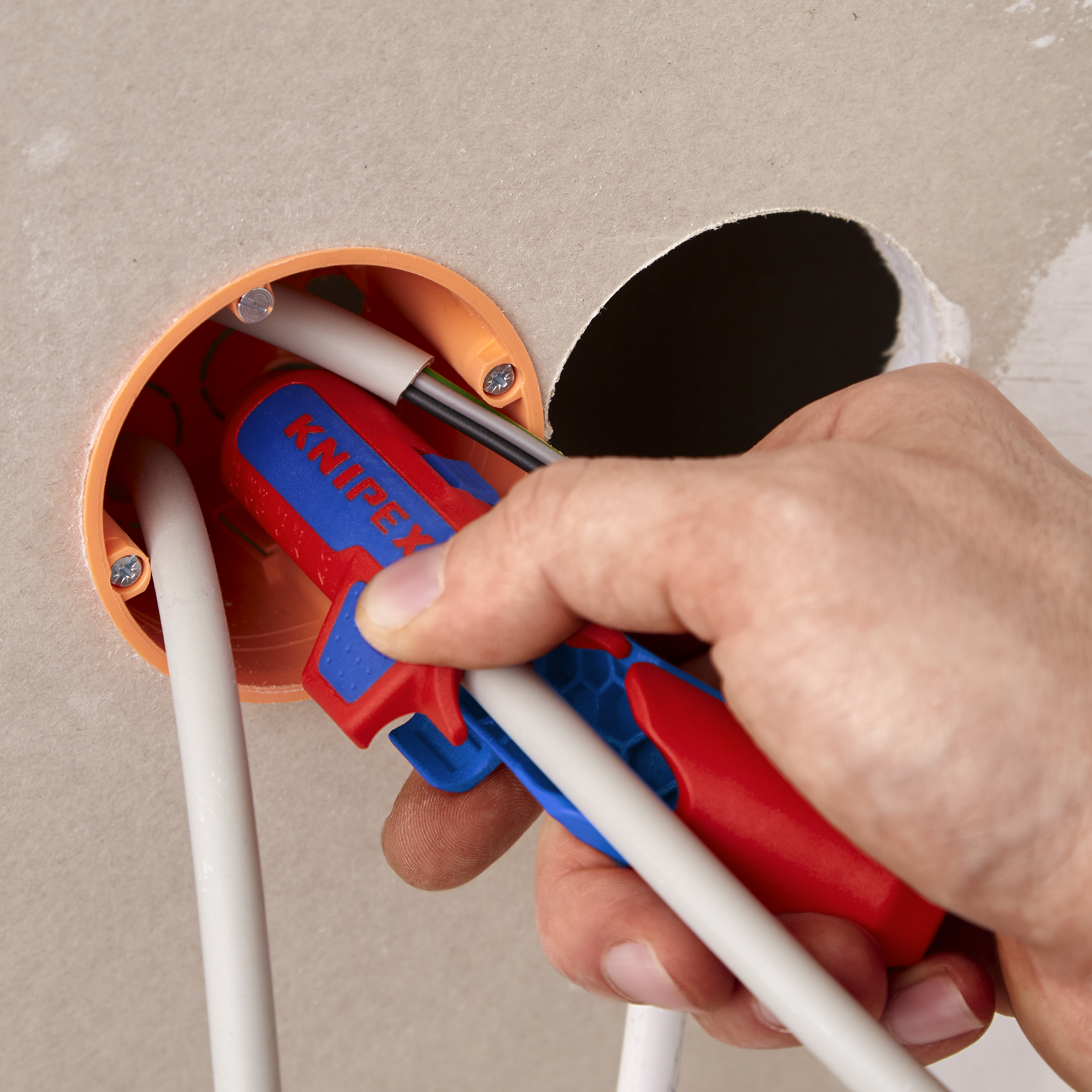 KNIPEX Abmantelungswerkzeug ErgoStrip PV, 16 95 03 SB