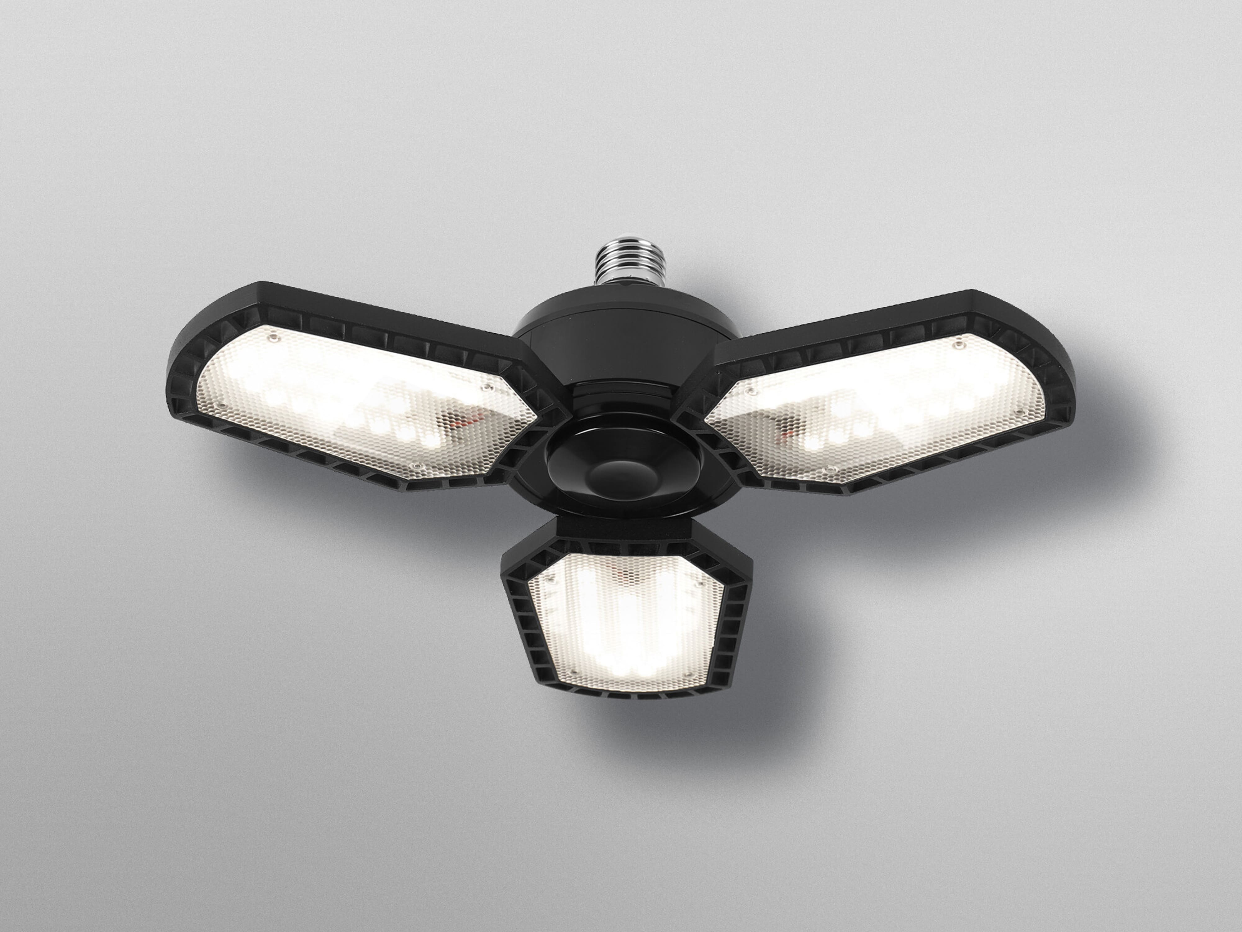 OSRAM LED-Deckenleuchte, E27, 40W, 4000K, EEK: F, 4300lm, IP20, schwarz