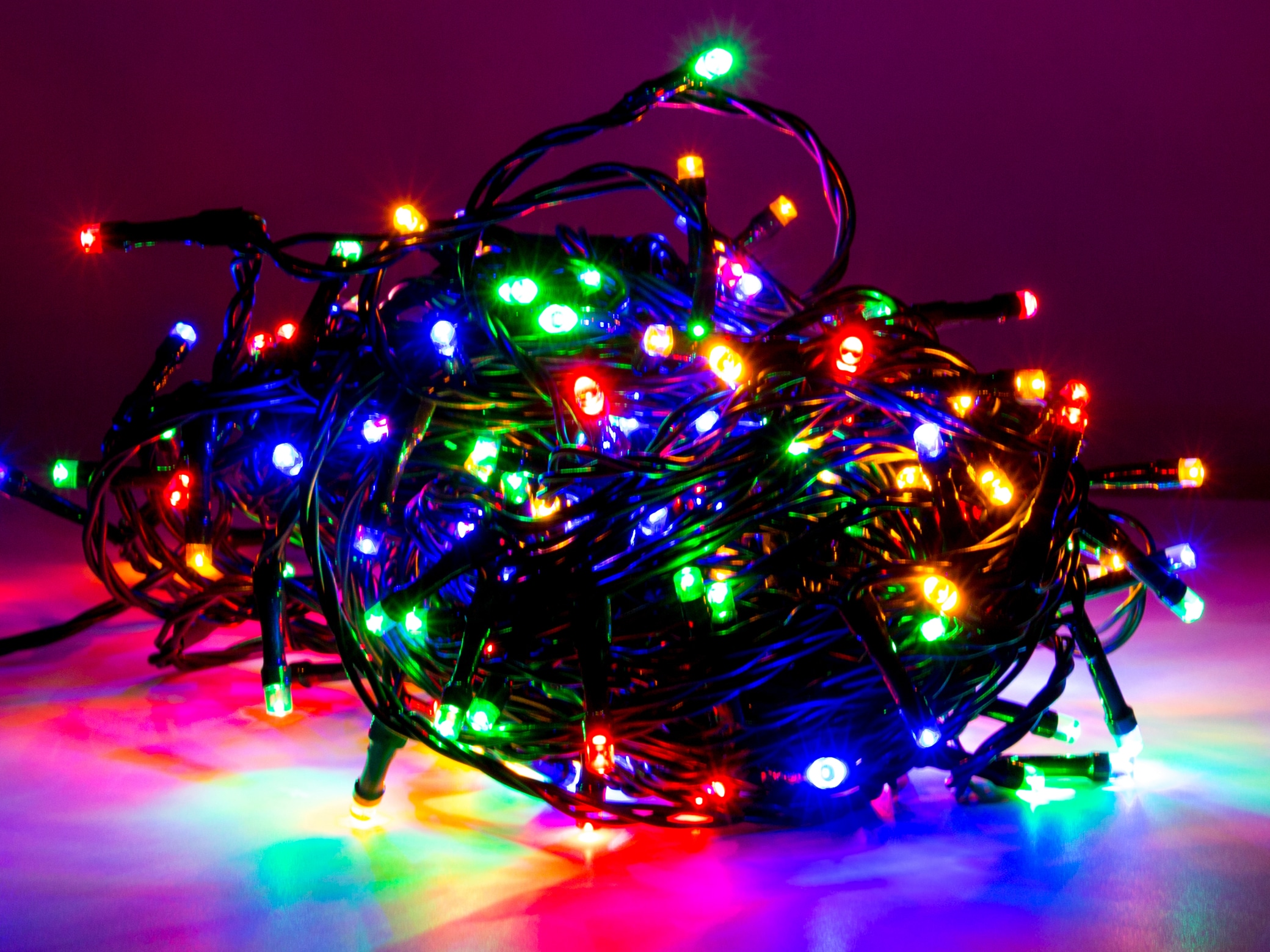 LED-Lichterkette, 80 LEDs, bunt, 230V~, IP44, Innen/Außen LED-Lichterkette, 80 LEDs, bunt, 230V~, IP44, Innen/Außen