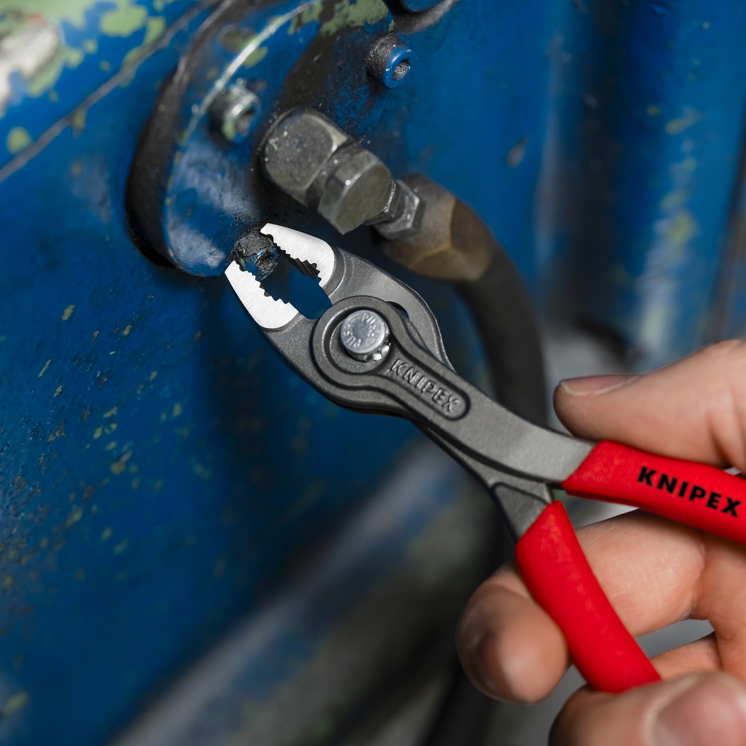 KNIPEX Front- und Seitengreifzange, TwinGrip, 82 01 150, 150 mm