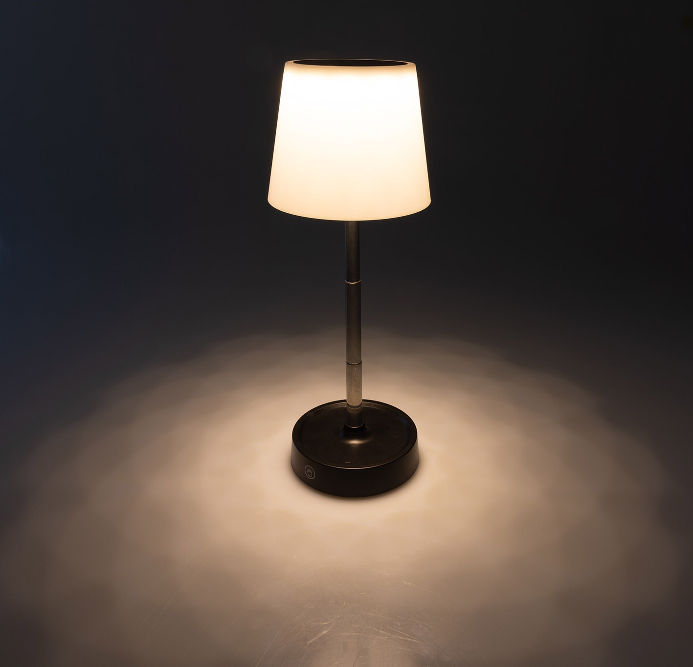 CHILITEC LED Akku Tischleuchte dimmbar, ausziehbar 115...290 mm CHILITEC LED Akku Tischleuchte dimmbar, ausziehbar 115...290 mm