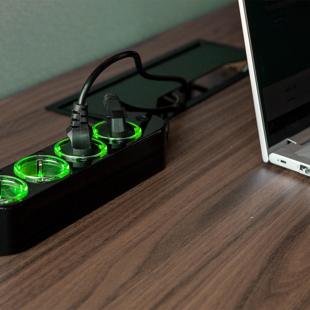 SHELLY Power Strip 4 Gen4, 4-fach Steckdosenleiste, schwarz, WiFi, Bluetooth, Zigbee, Matter, Apple HomeKit, Alexa, 4 Stück SHELLY Power Strip 4 Gen4, 4-fach Steckdosenleiste, schwarz, WiFi, Bluetooth, Zigbee, Matter, Apple HomeKit, Alexa, 4 Stück