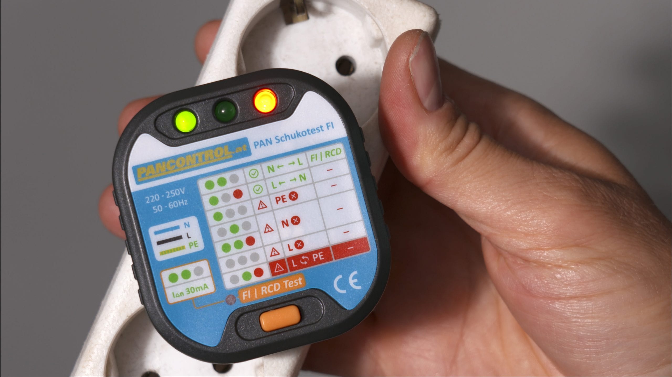 PANCONTROL PAN Steckdosen-Prüfer + FI-Tester