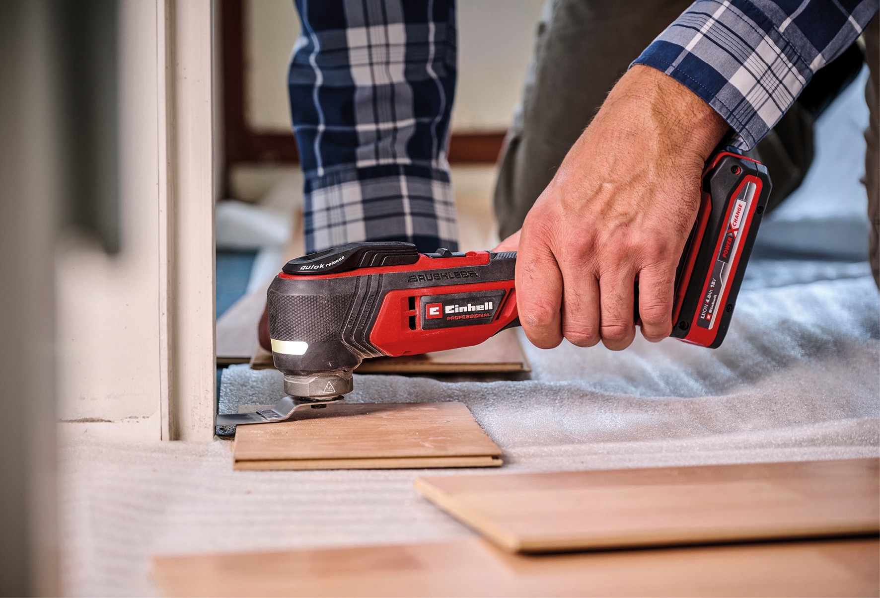 EINHELL PROFESSIONAL Akku-Multifunktionswerkzeug TP-MG 18 Li BL Kit (1x 4,0 Ah) EINHELL Akku-Multifunktionswerkzeug TP-MG 18 Li BL Kit (1x 4,0 Ah)