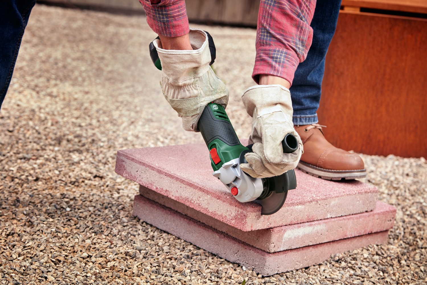 BOSCH Akku-Winkelschleifer UniversalGrind 18V-75, 06033E5001, Solo BOSCH Akku-Winkelschleifer UniversalGrind 18V-75, 06033E5001, Solo
