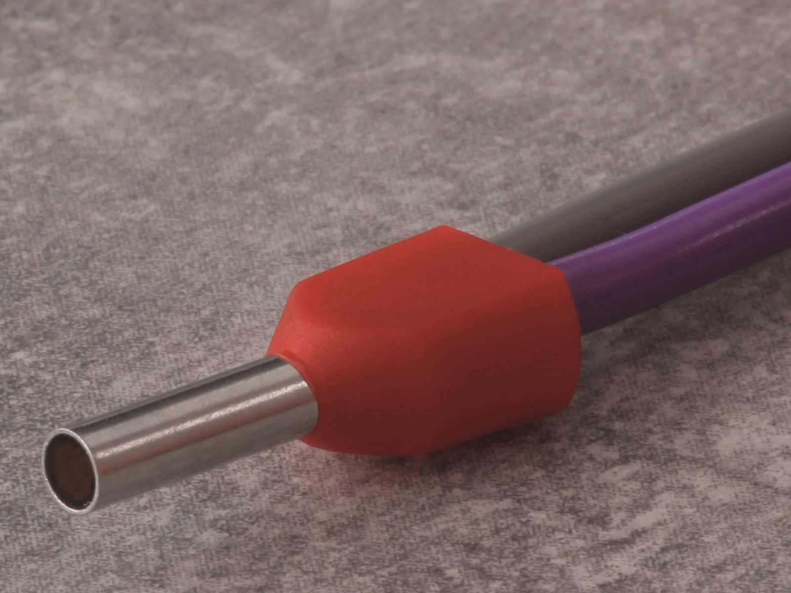 QUADRIOS Zwillings-Aderendhülse, 22C435, 1 mm², Rot, Teilisoliert, 100 St.