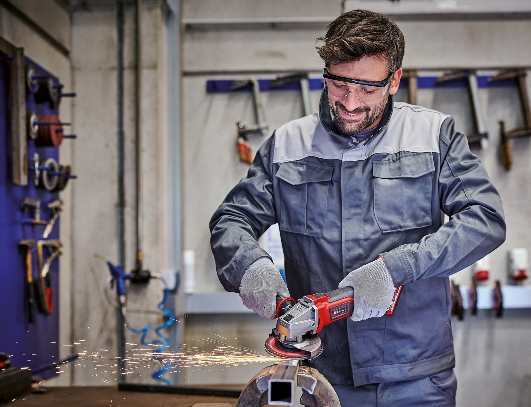 EINHELL Akku-Winkelschleifer TE-AG 18/ 115-2 Li Kit (1x 4,0 Ah) EINHELL Akku-Winkelschleifer TE-AG 18/ 115-2 Li Kit (1x 4,0 Ah)