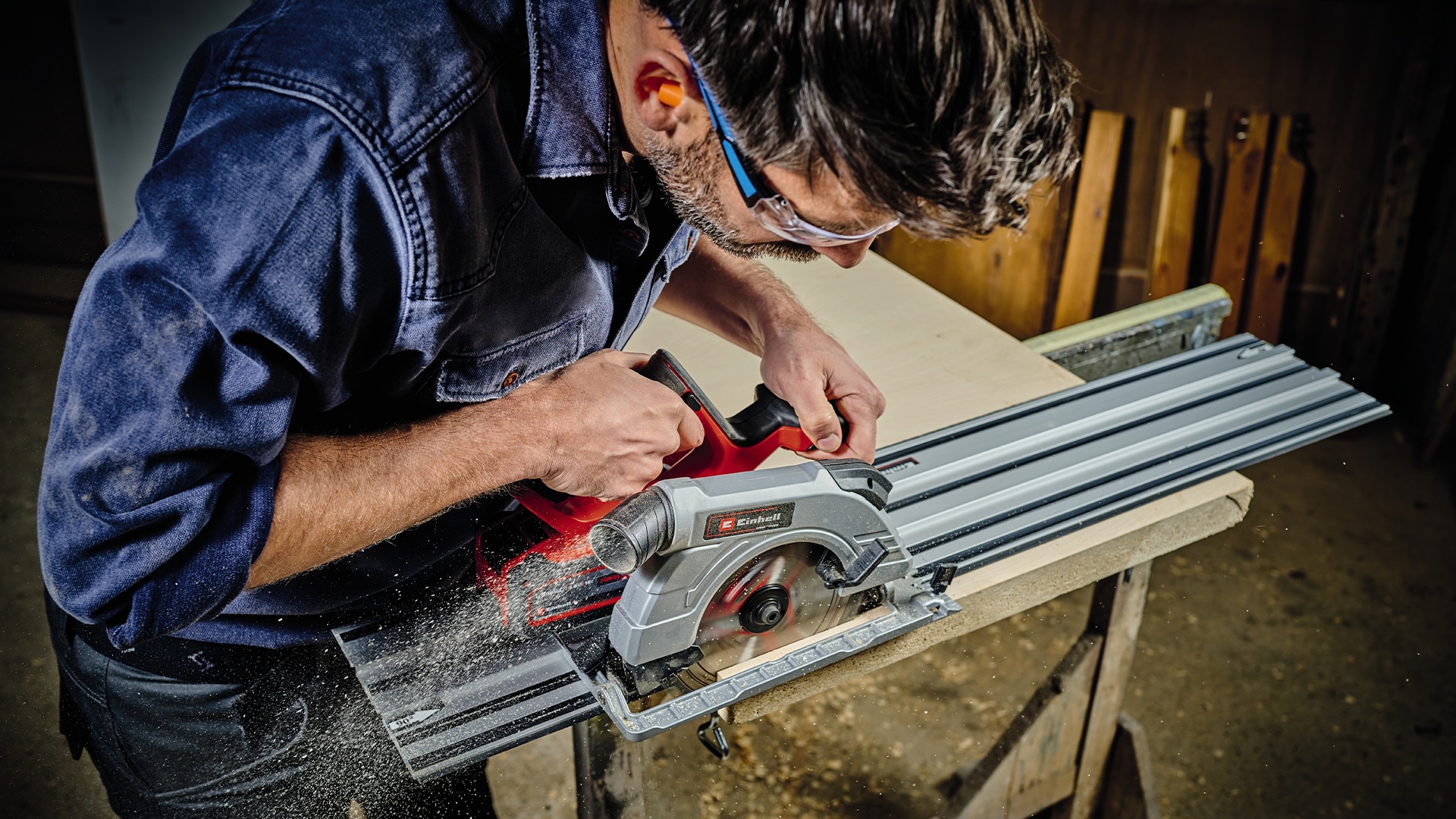 EINHELL Führungsschiene für Handkreissägen, Alu, 2x 100 cm EINHELL Führungsschiene für Handkreissägen, Alu, 2x 100 cm