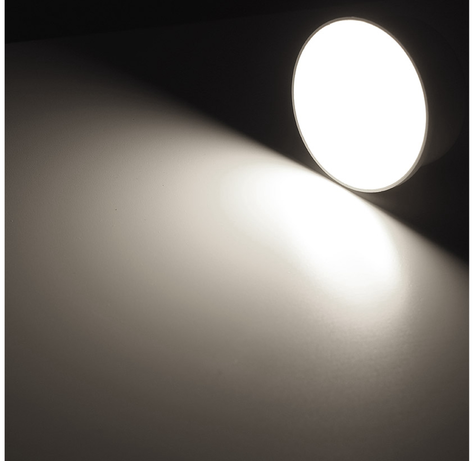 CHILITEC LED-Modul "Piatto W5“ für Einbauleuchten, 5W, 400lm, EEK: F, 4200K, Ø 50 mm CHILITEC LED-Modul "Piatto W5“ für Einbauleuchten, 5W, 400lm, EEK: F, 4200K, Ø 50 mm