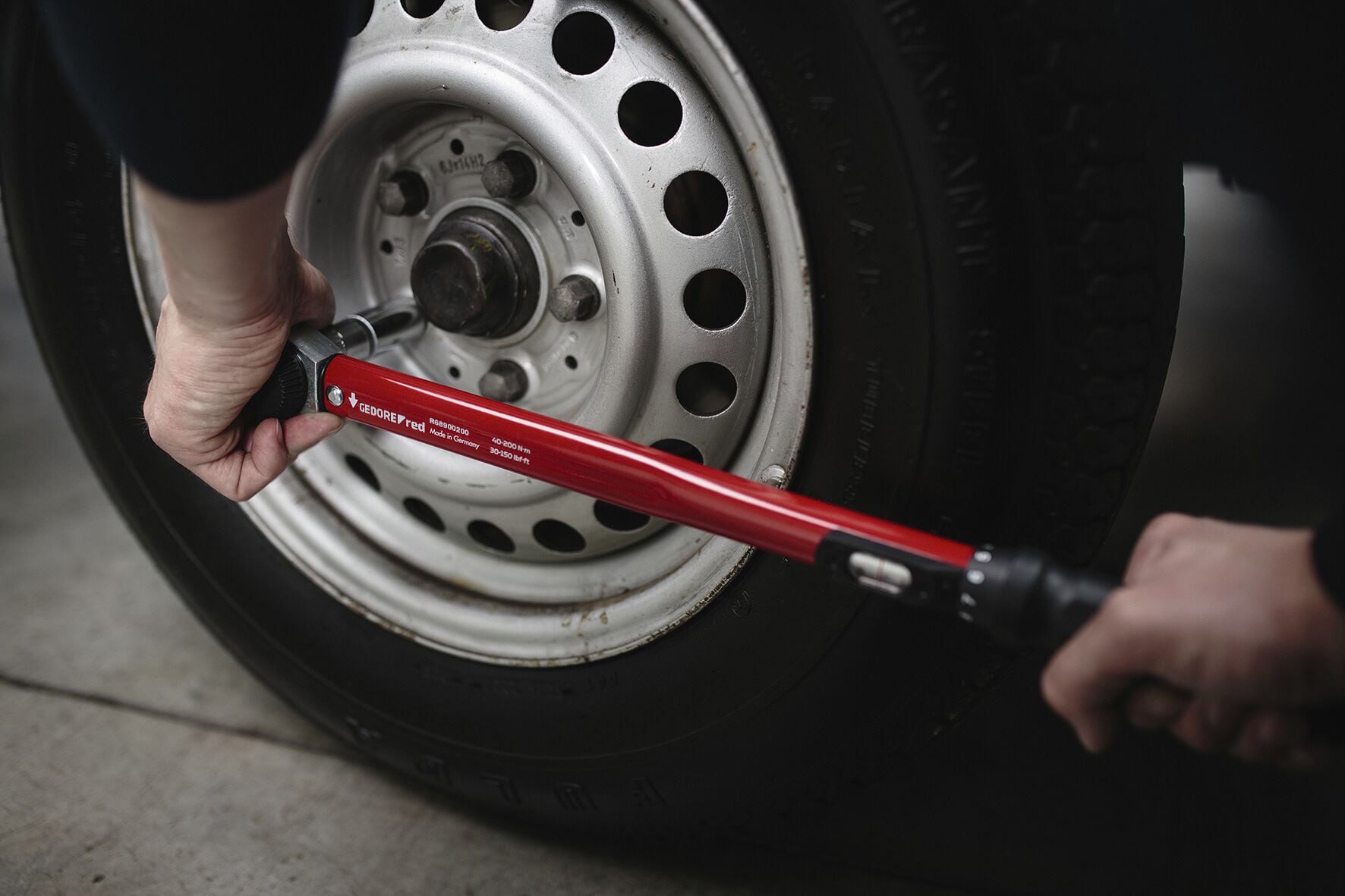 GEDORE RED Drehmomentschlüssel, R68900200, 1/2", 40-200 Nm