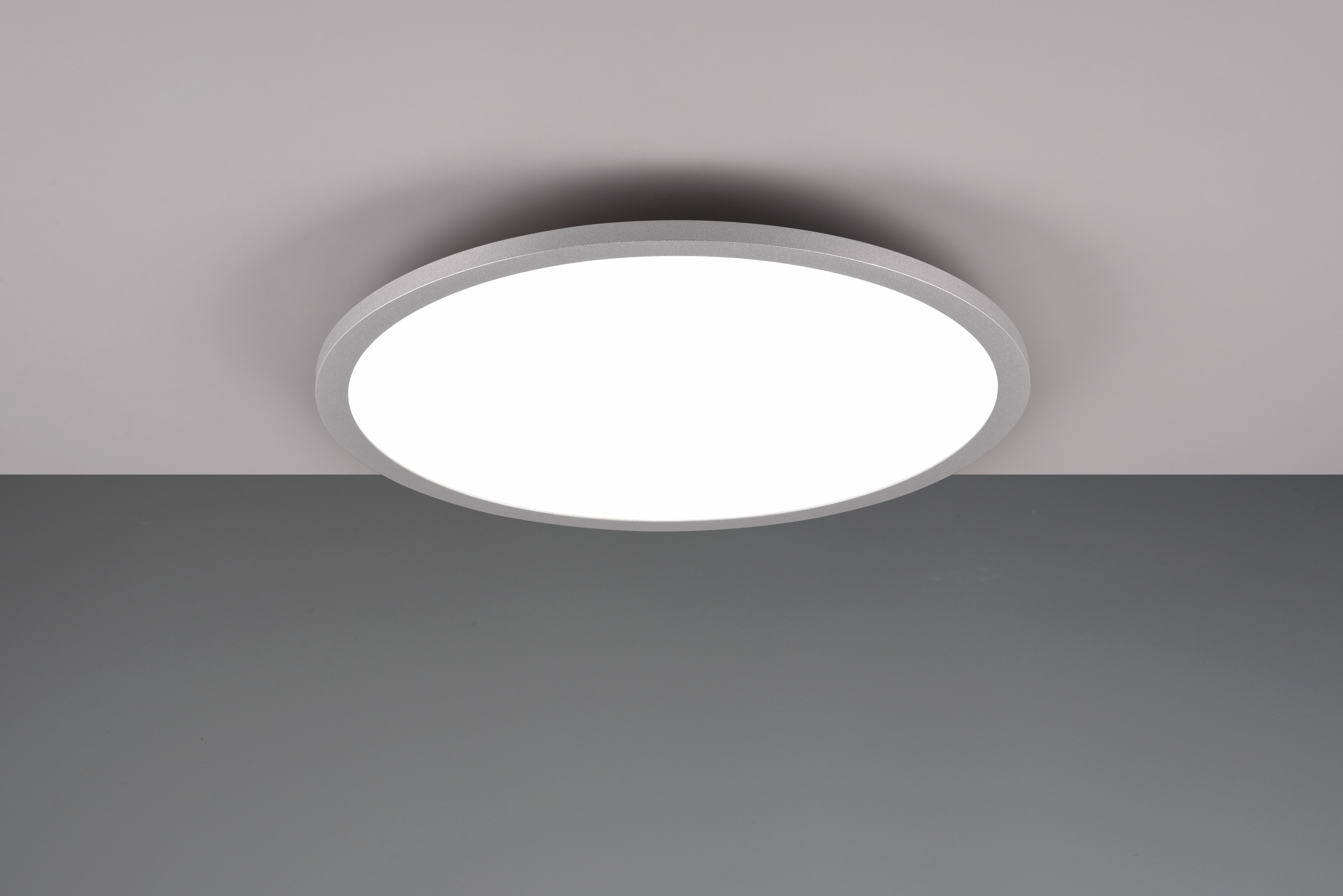 TRIO LED-Deckenleuchte Yuma 641710287 Titanfarbig, 20 W, 2250 lm, CCT, 3 W RGB