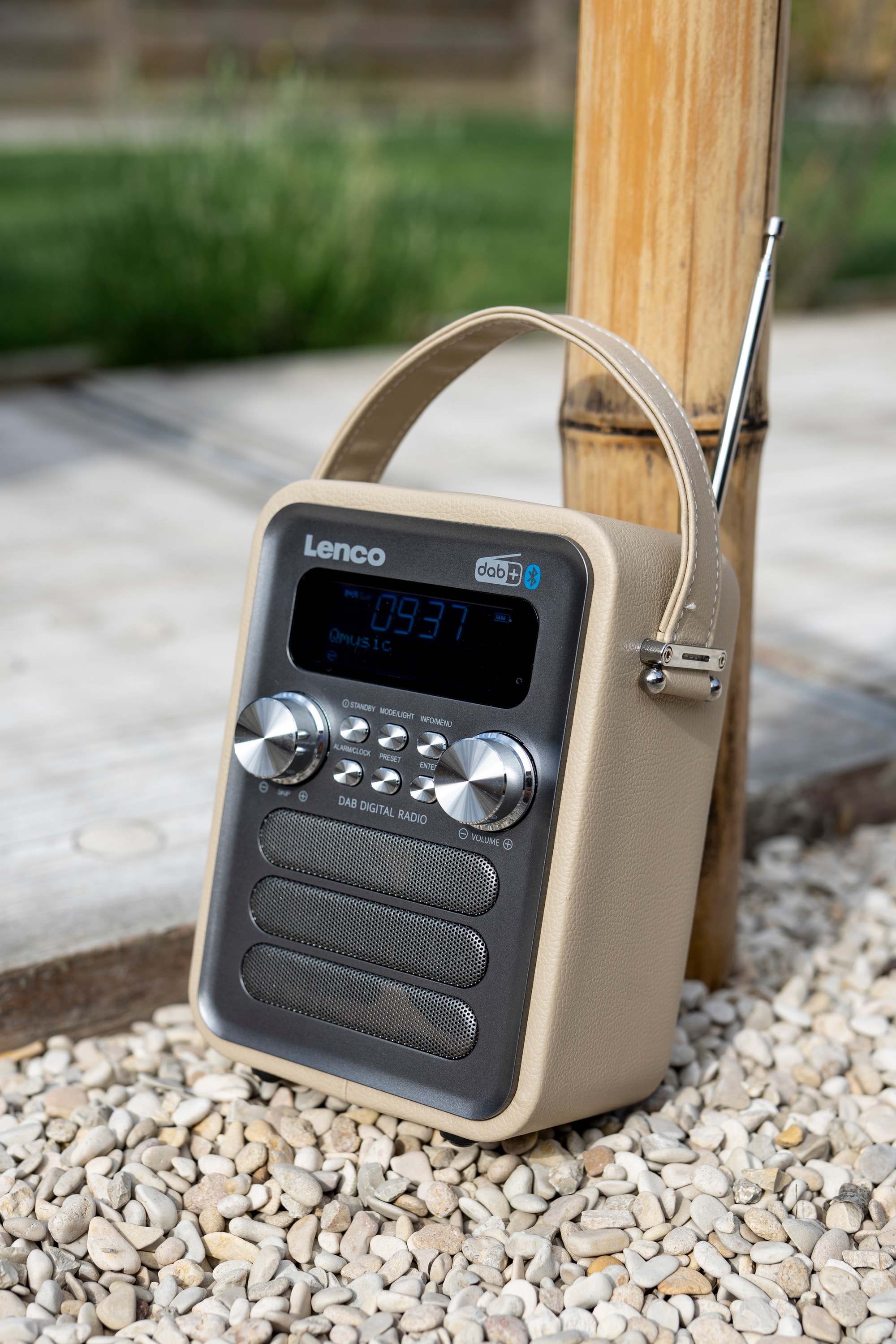 LENCO DAB+ Radio, tragbar, Bluetooth, taupe LENCO DAB+ Radio, tragbar, Bluetooth, taupe