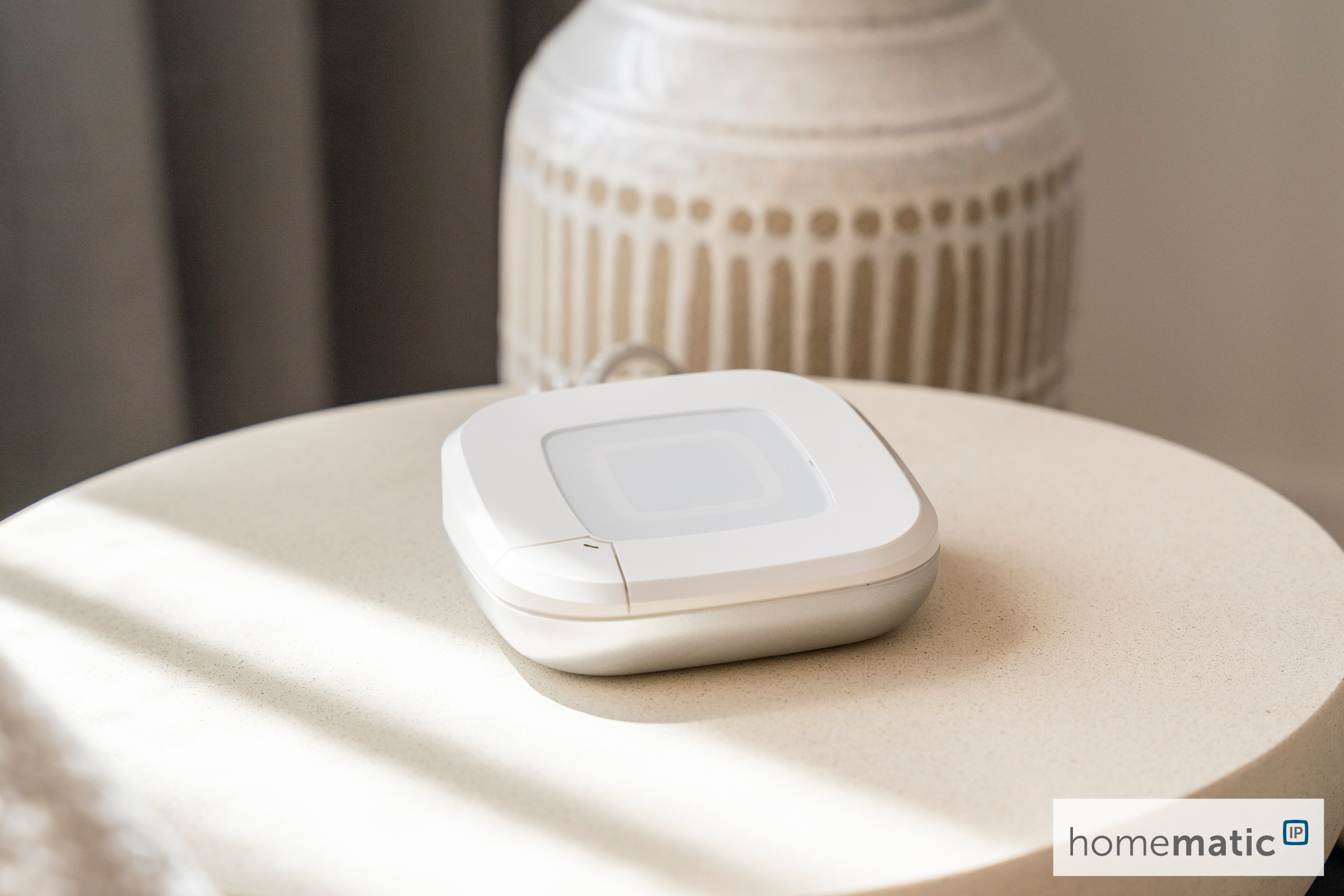 HOMEMATIC IP Rollladenaktor Unterputz + Accesspoint 2