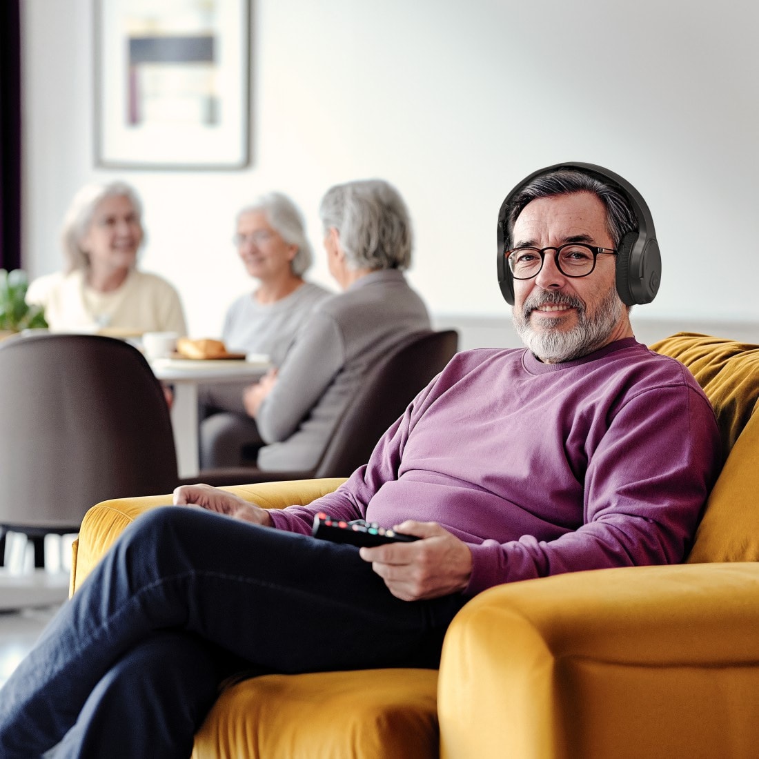 HAMA Over-Ear TV-Kopfhörer, Bluetooth, schwarz HAMA Over-Ear TV-Kopfhörer, Bluetooth, schwarz
