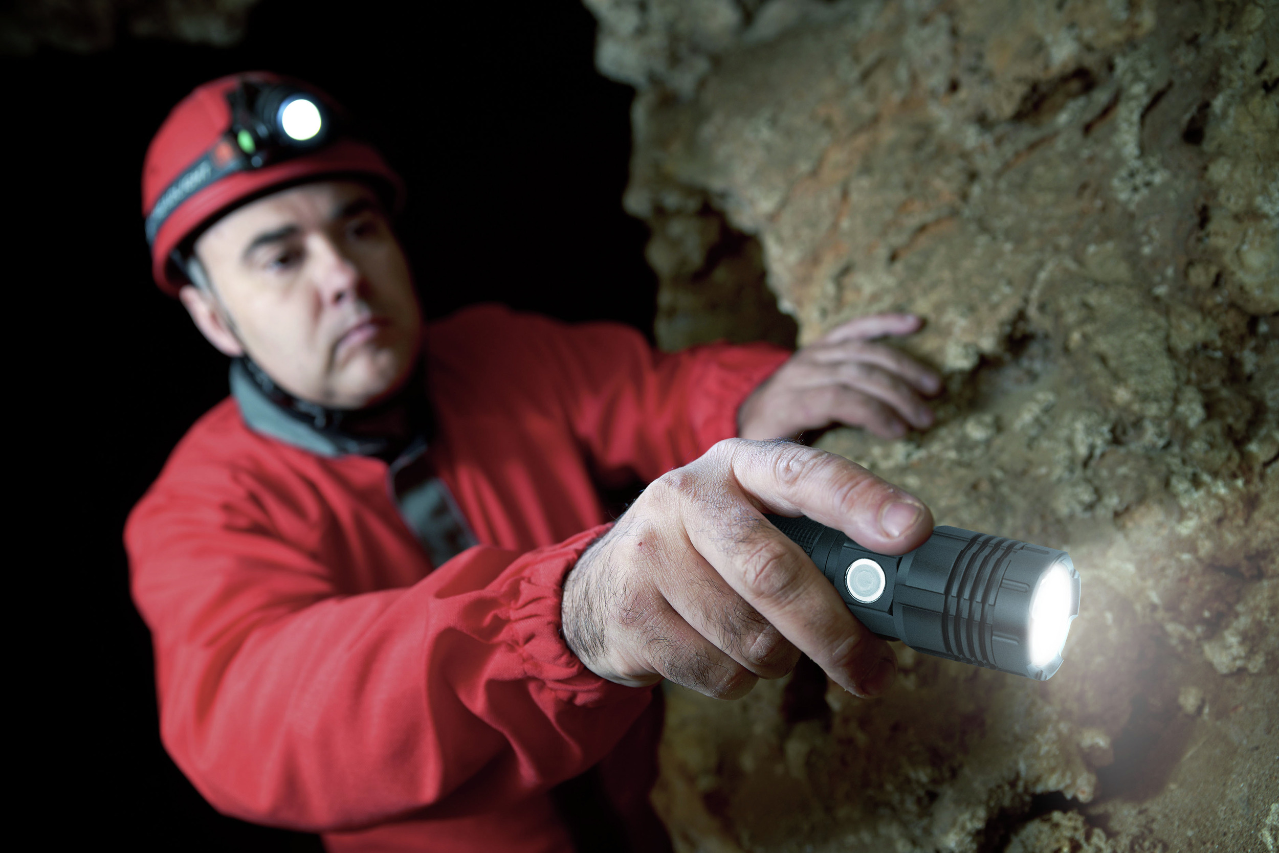 ANSMANN LED-Taschenlampe Pro 3000 R, 1400 lm, Akkubetrieb