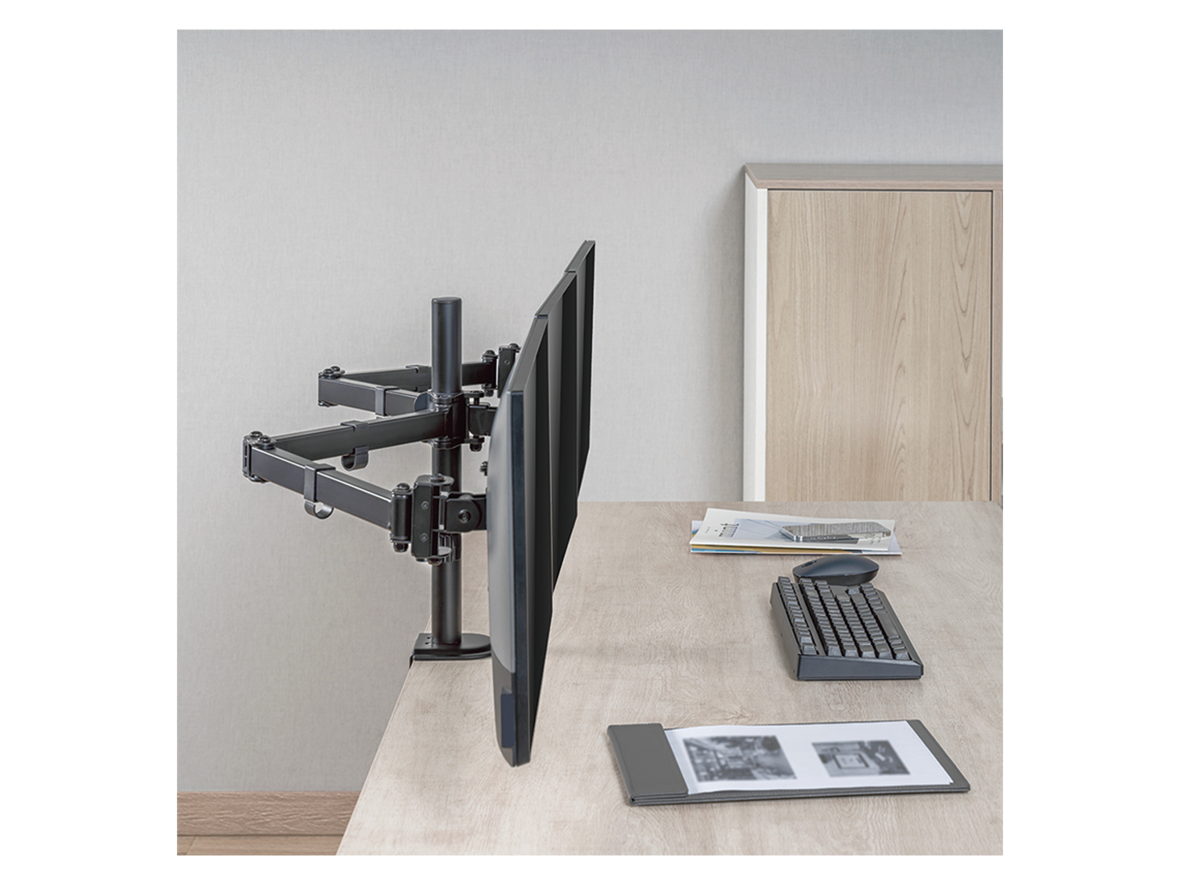 LOGILINK Monitorhalterung BP0173, 3-fach, 43,2 - 68,6 cm (17" - 27"), Aluminium