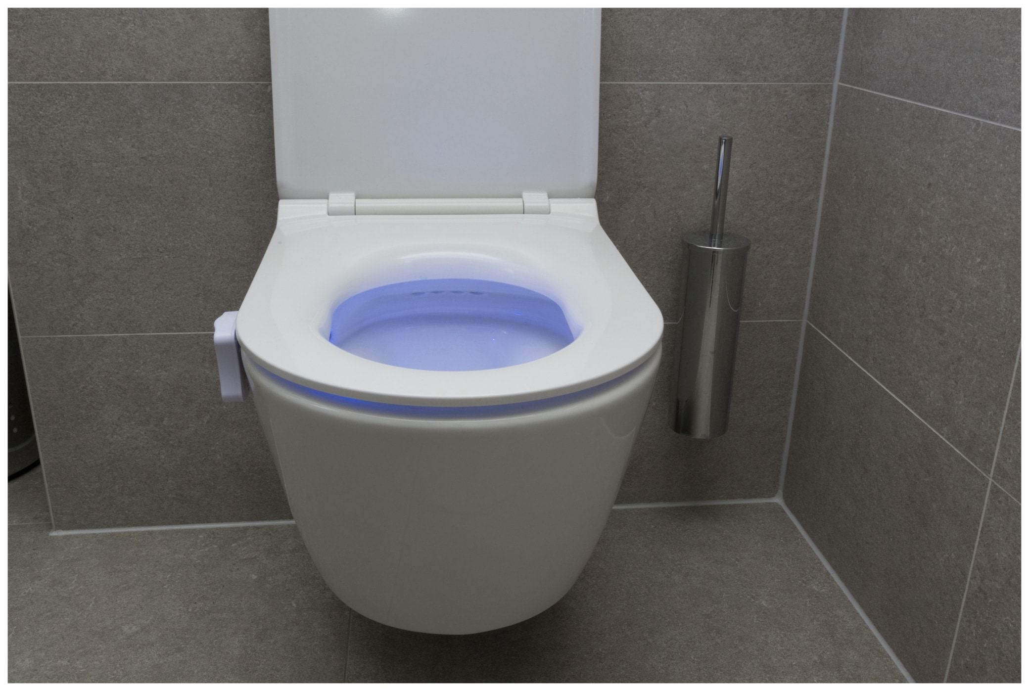 GRUNDIG LED Toiletten-Licht RGB GRUNDIG LED Toiletten-Licht RGB