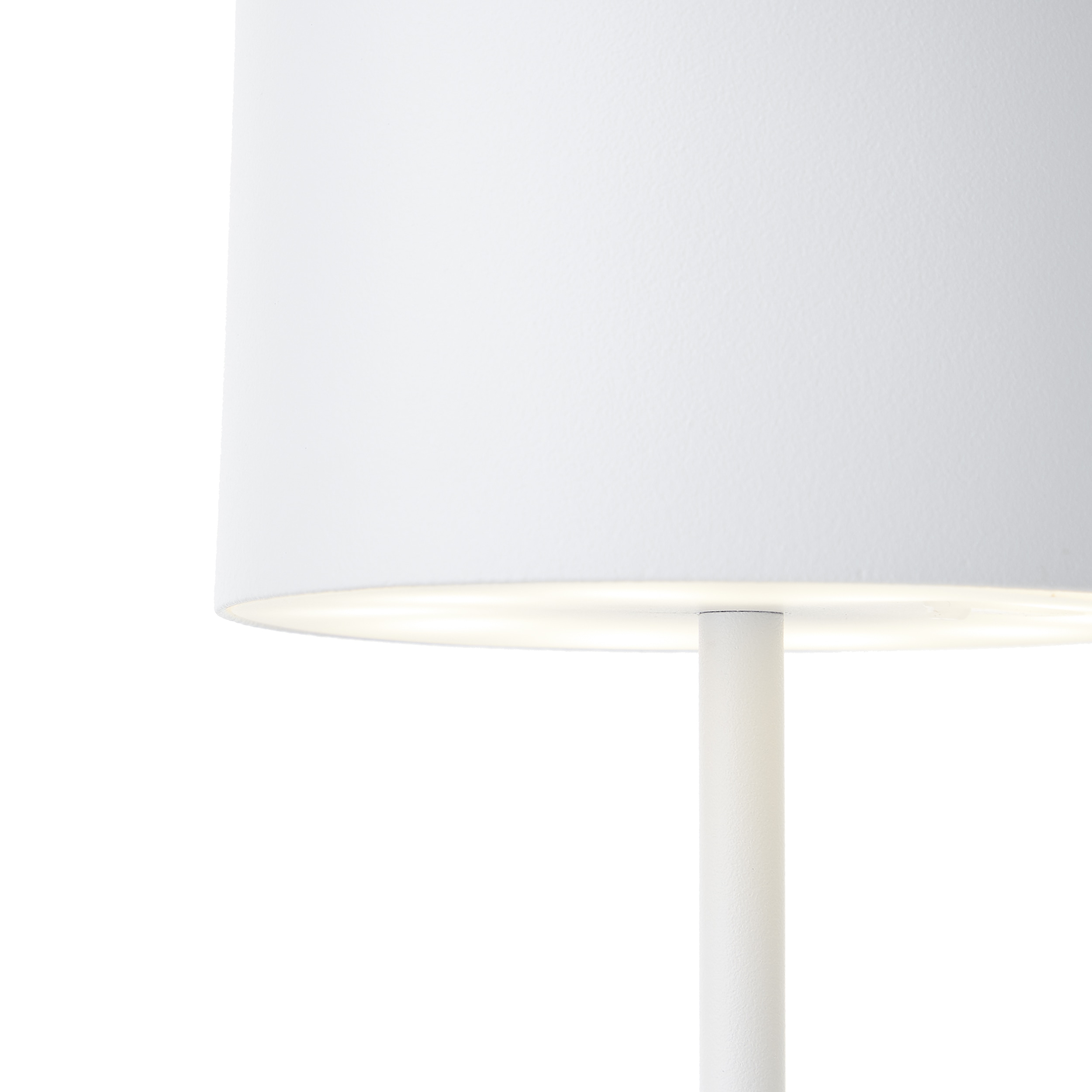 BRILLIANT LED-Akku-Tischleuchte Helio, 2 W, 210 lm, 3000 K, Metall, weiß