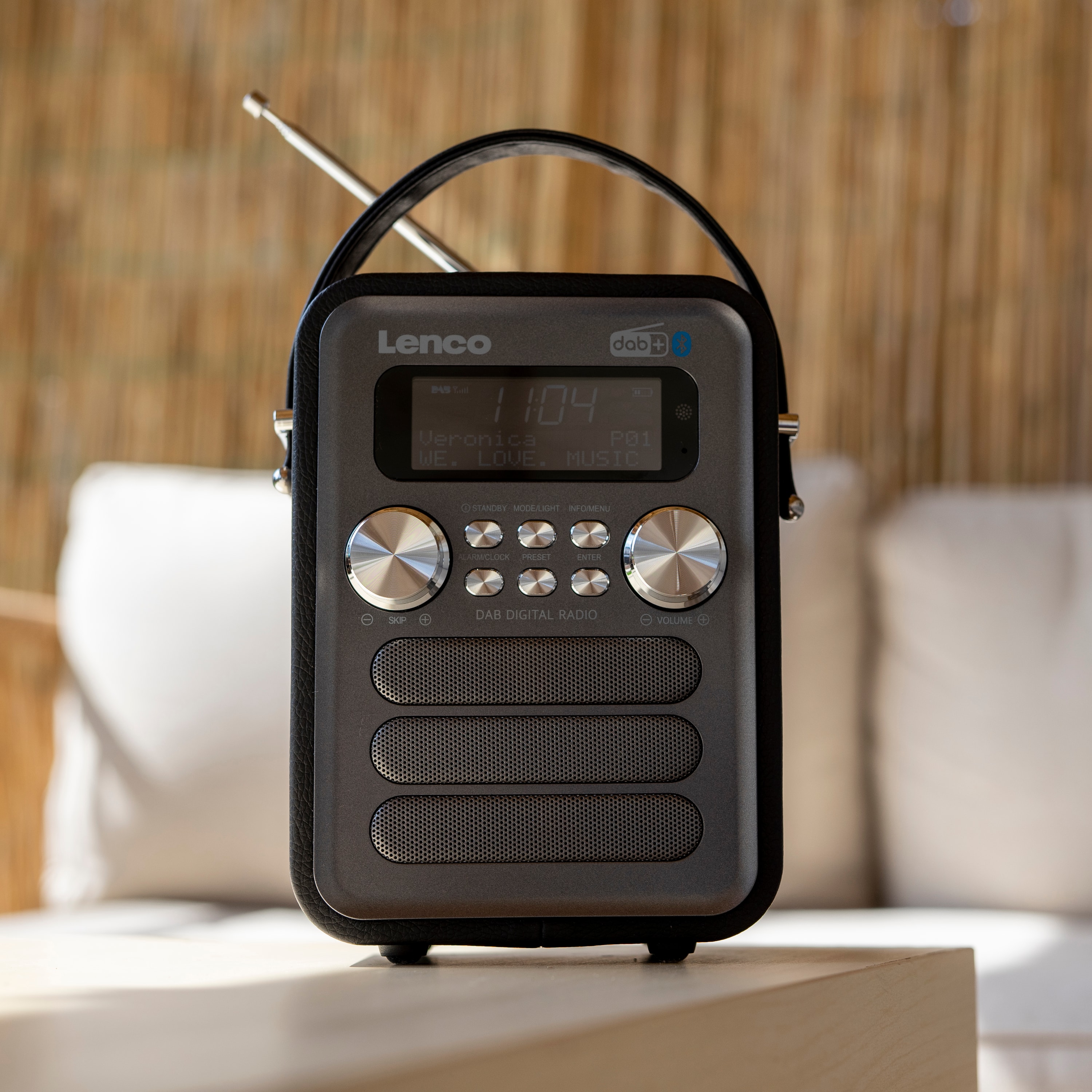 LENCO UKW Radio, tragbar, CD-Player, USB-Wiedergabe, schwarz