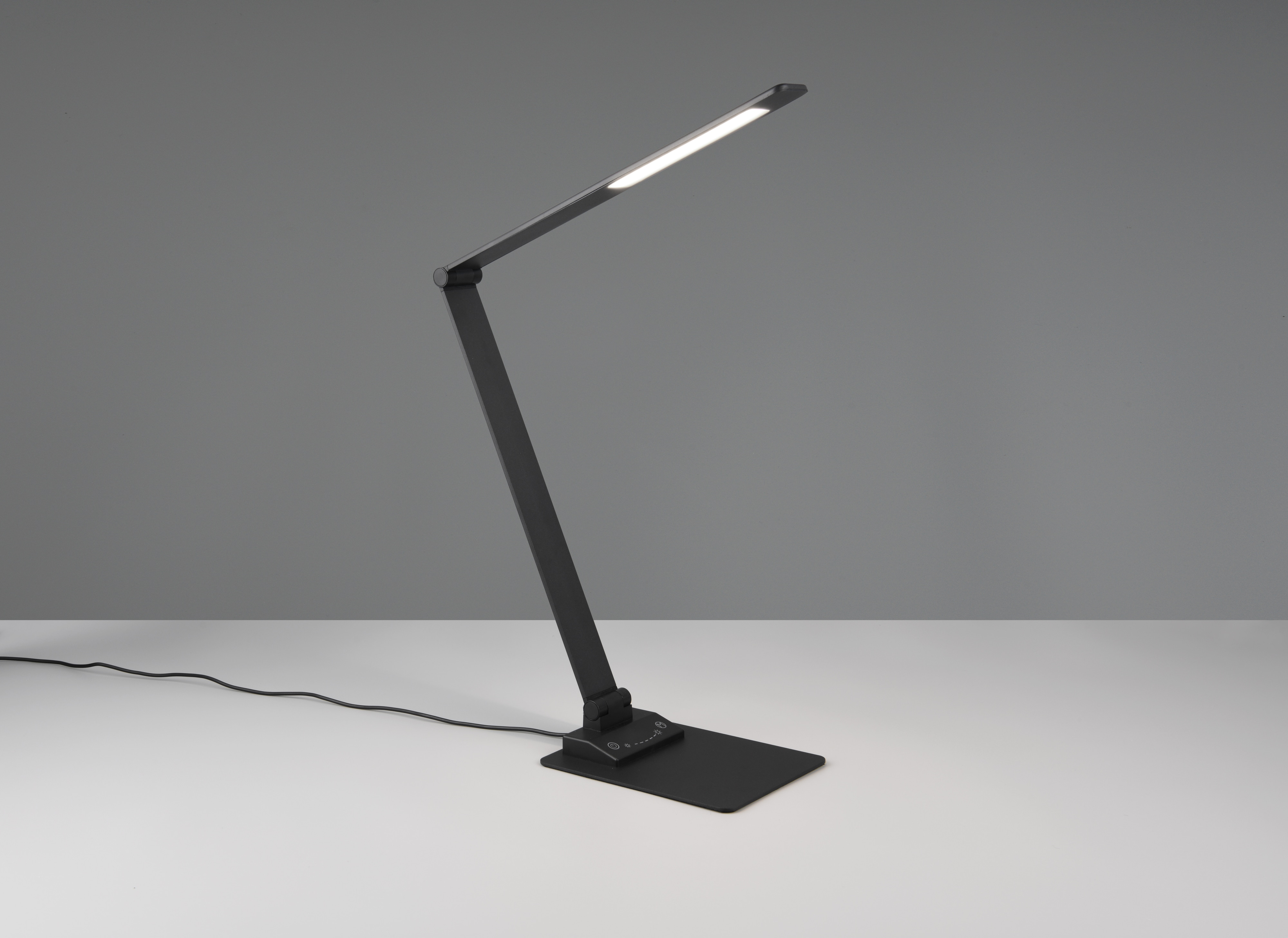 TRIO LED-Tischleuchte Travis 545310132 schwarz, 6,5 W, 650 lm, CCT