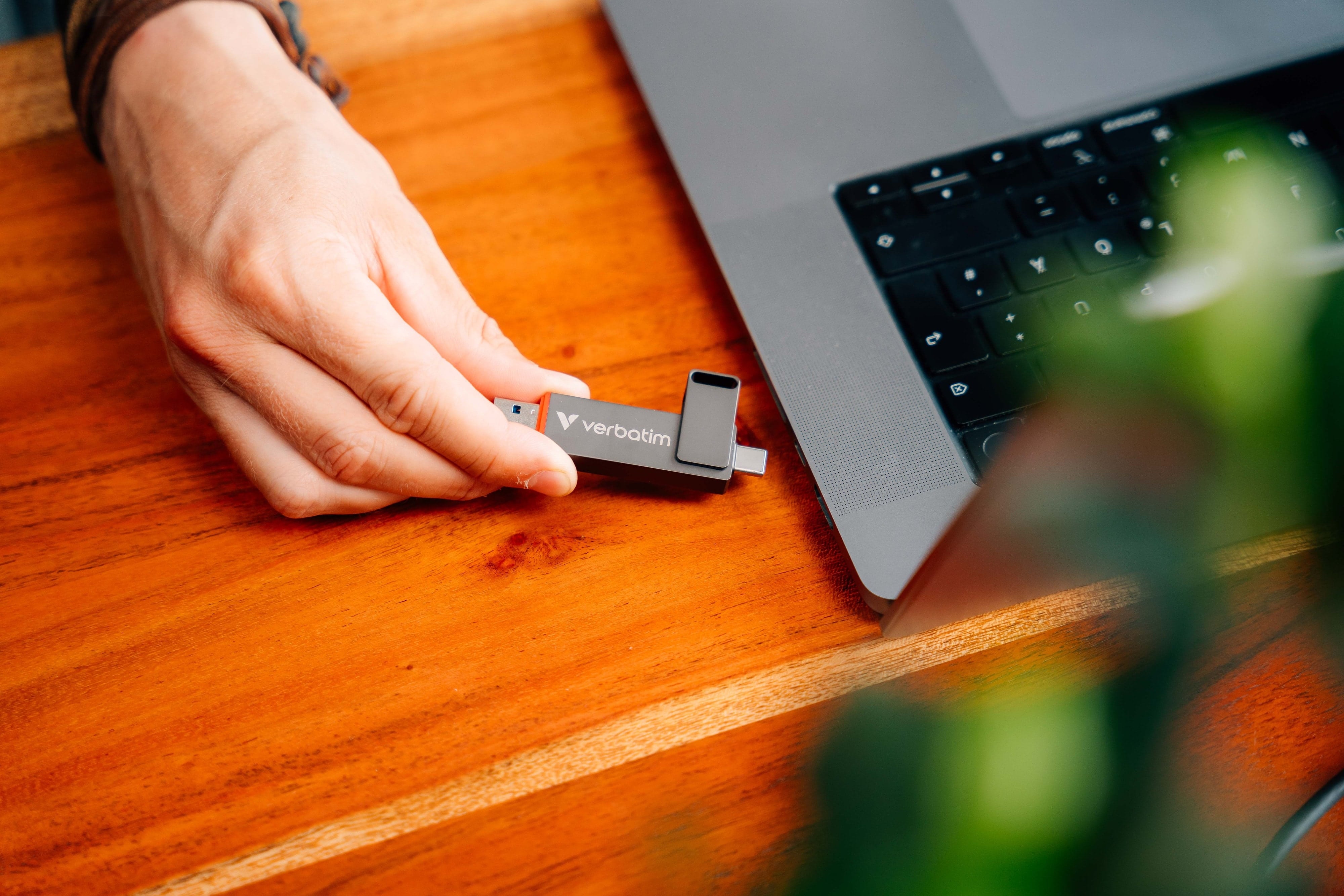 VERBATIM USB3.2 Stick Dual QuickStick 1TB VERBATIM USB3.2 Stick Dual QuickStick 1TB