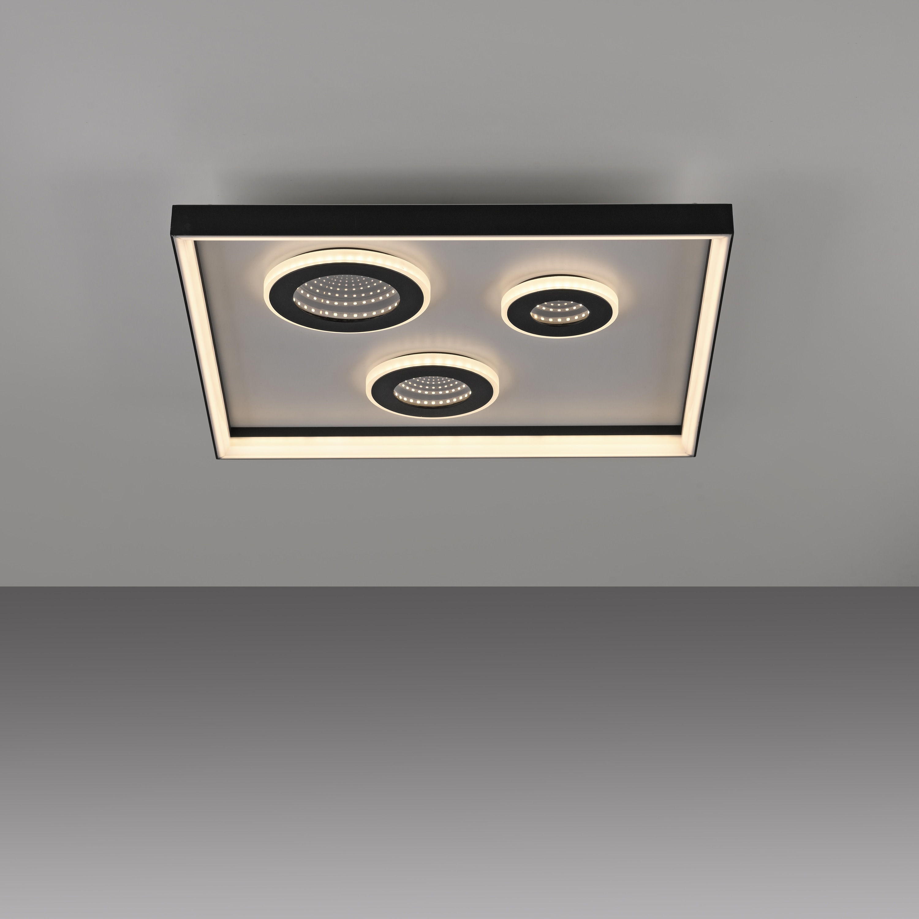 PAUL NEUHAUS LED-Deckenleuchte 6856-18 schwarz, 32 W, 4000 lm, CCT, Fernbedienung