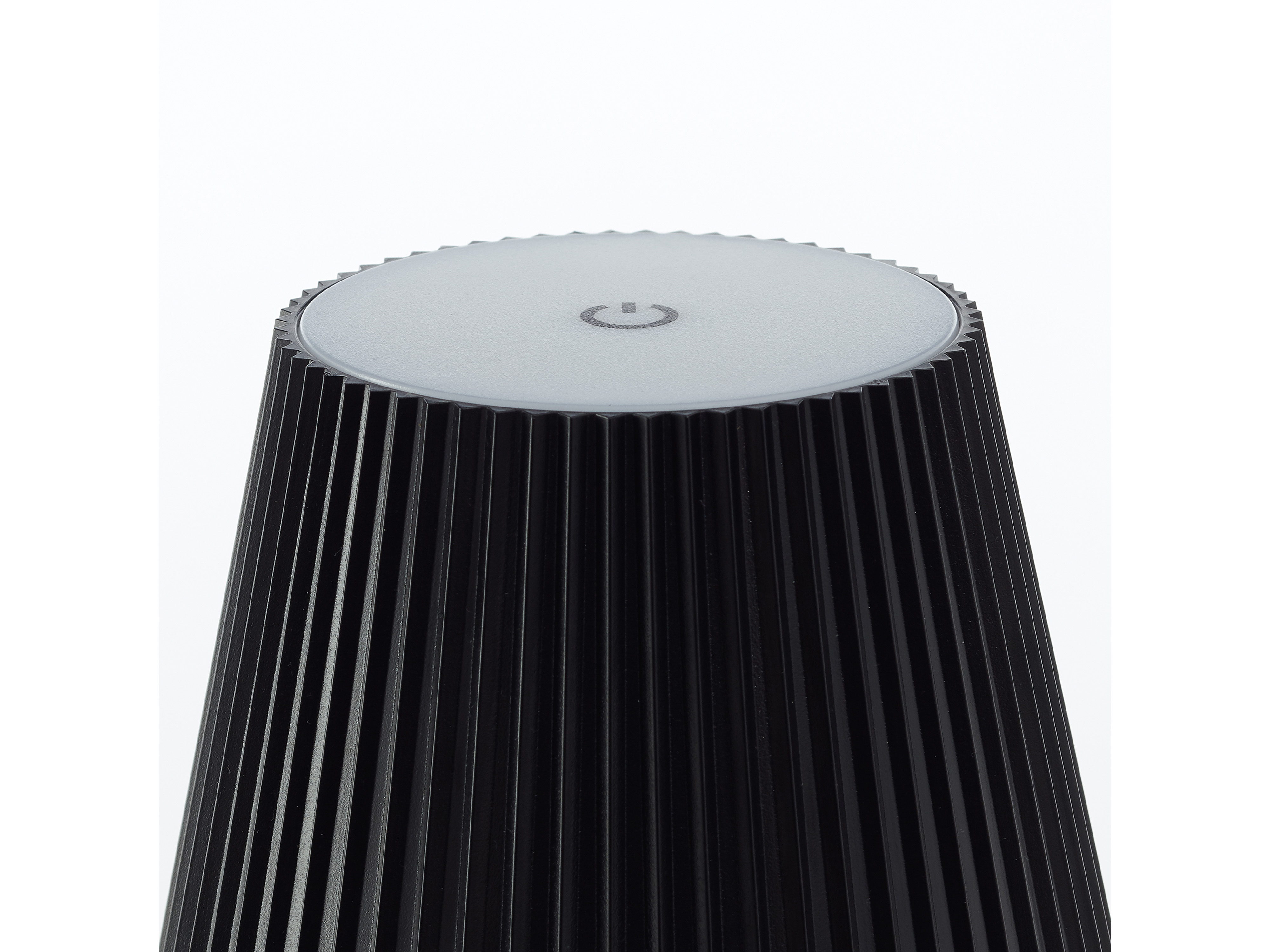 BRILLIANT LED-Akku-Stehleuchte Macobo, 3,4W, 340lm, 3000K, schwarz