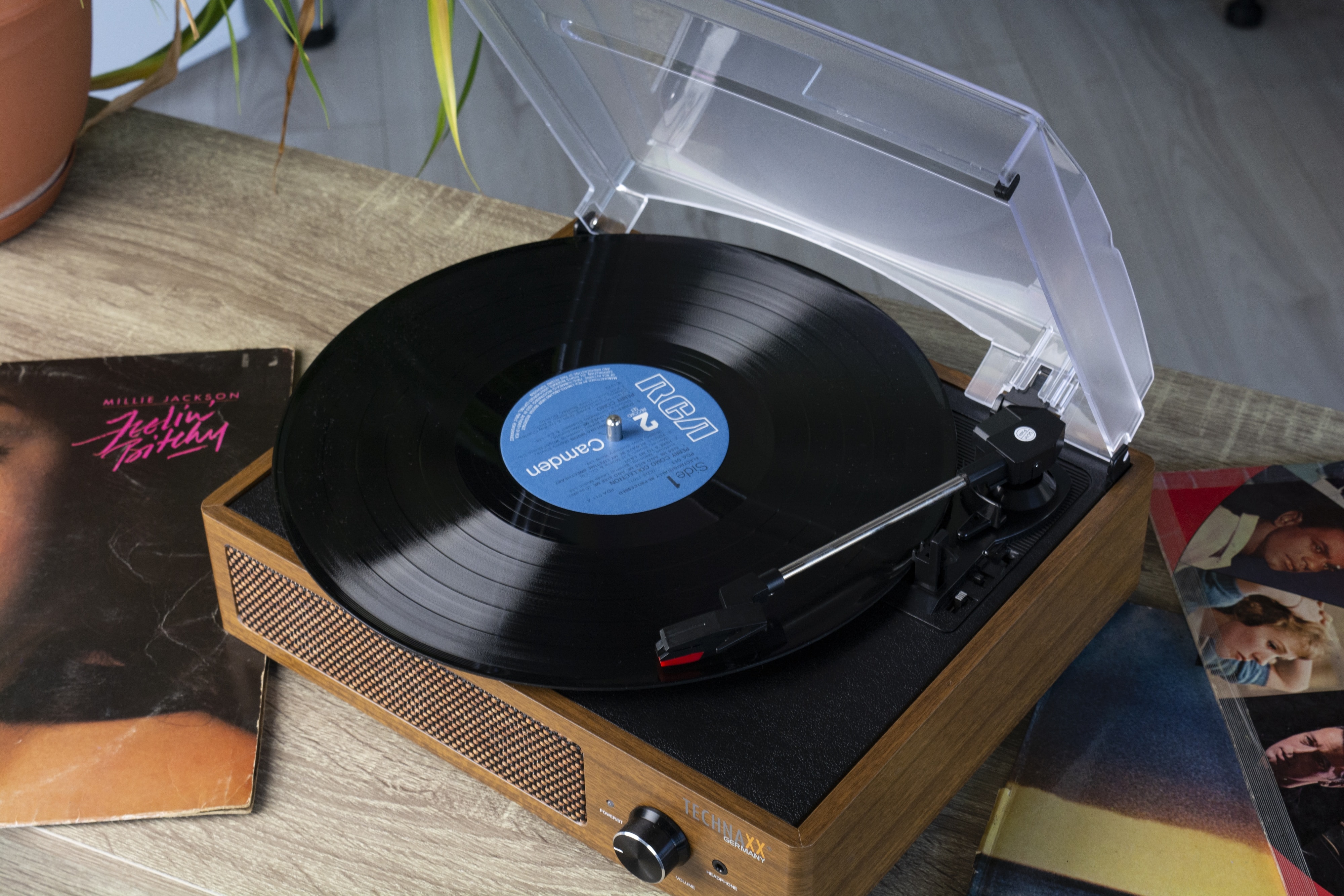 TEXCHNAXX Retro-Plattenspieler TX-186, mit Bluetooth