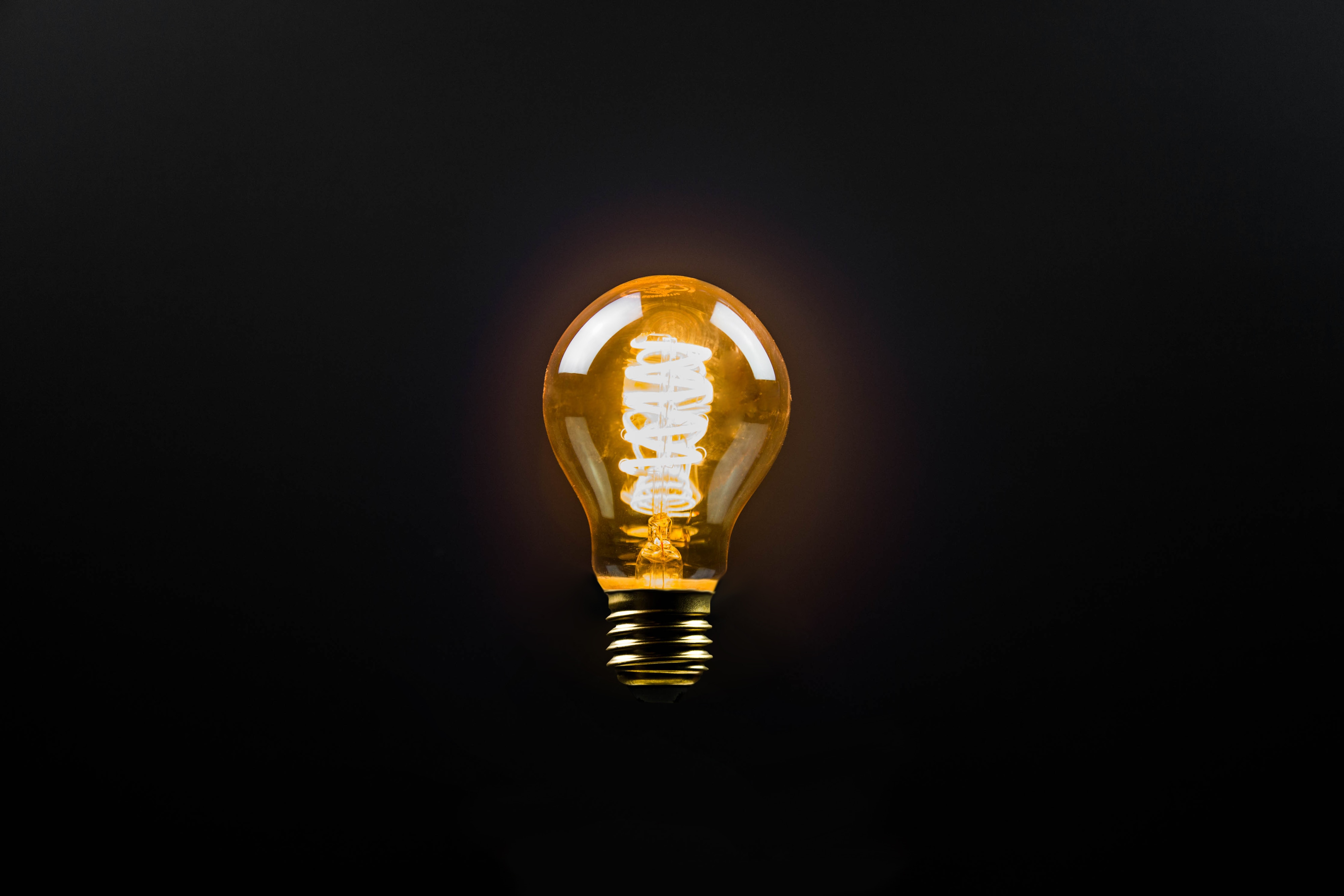 BLULAXA LED FlexFilament A60, E27, 4,8 W, 2200 K, EEK: G, 380 lm, IP20, warmweiß
