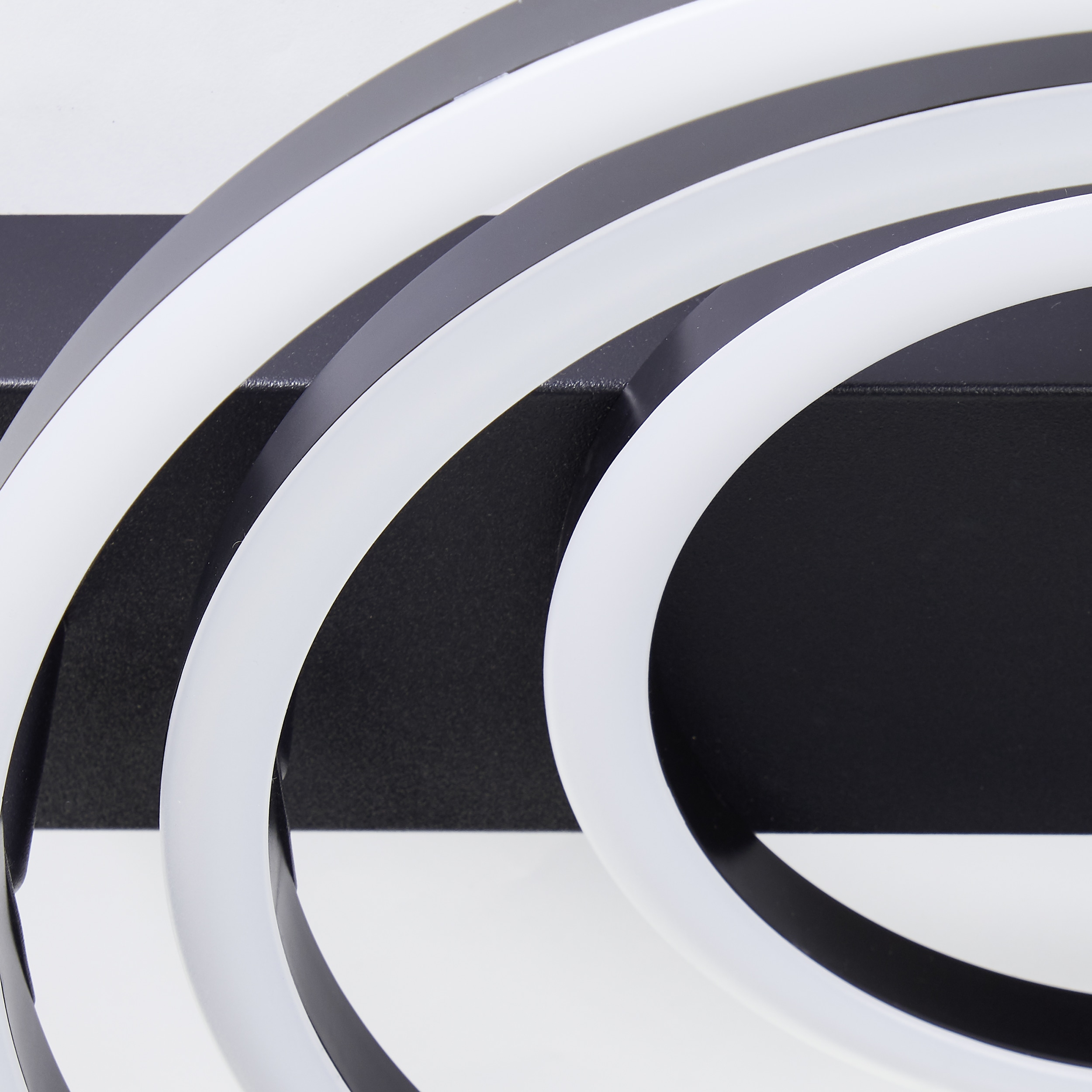 BRILLIANT LED-Deckenleuchte Pedley, 29,8 W, 3000 K, EEK: E, 3800 lm, IP20, schwarz