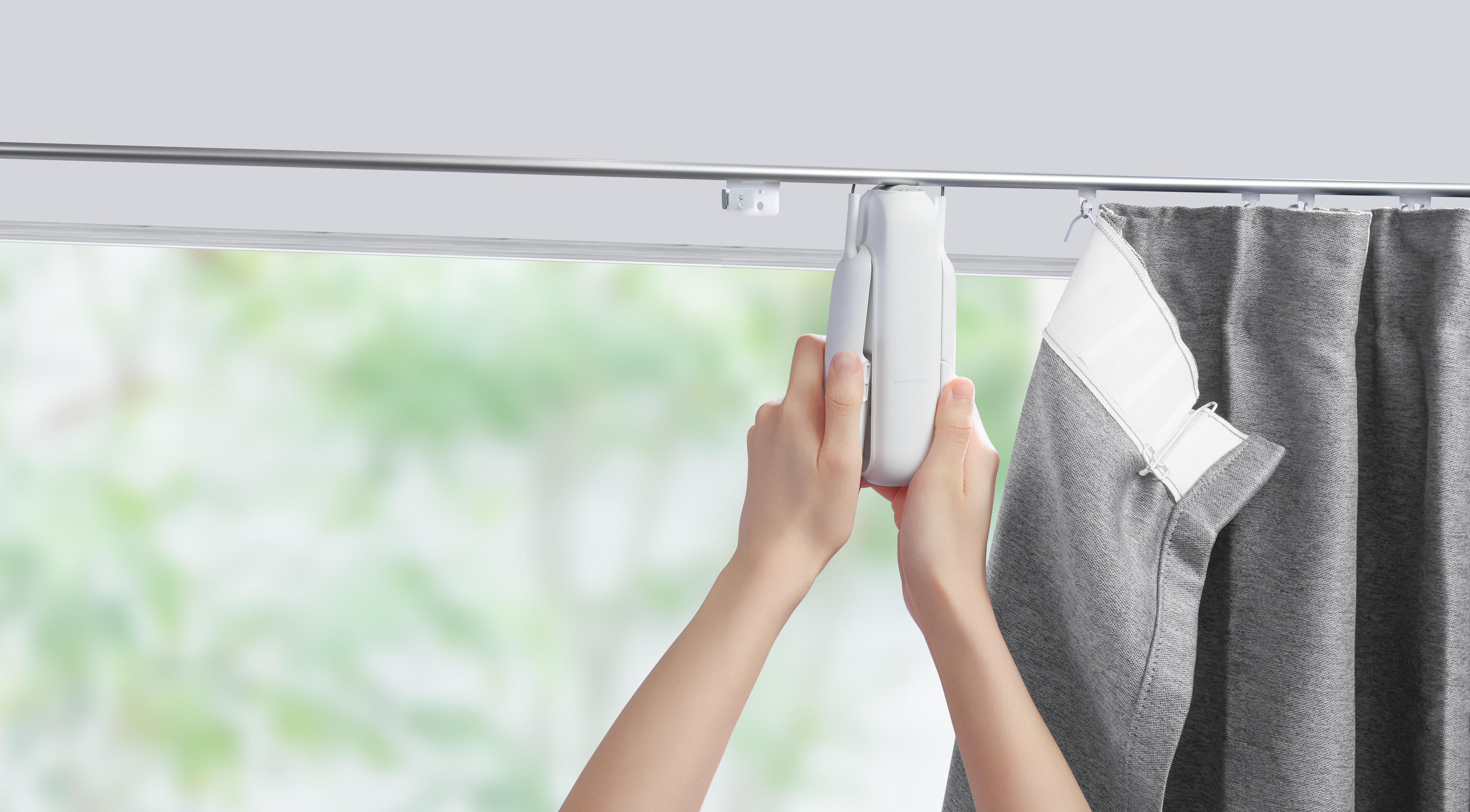 SWITCHBOT Smarter Vorhangöffner, Curtain U Rail 3, weiß