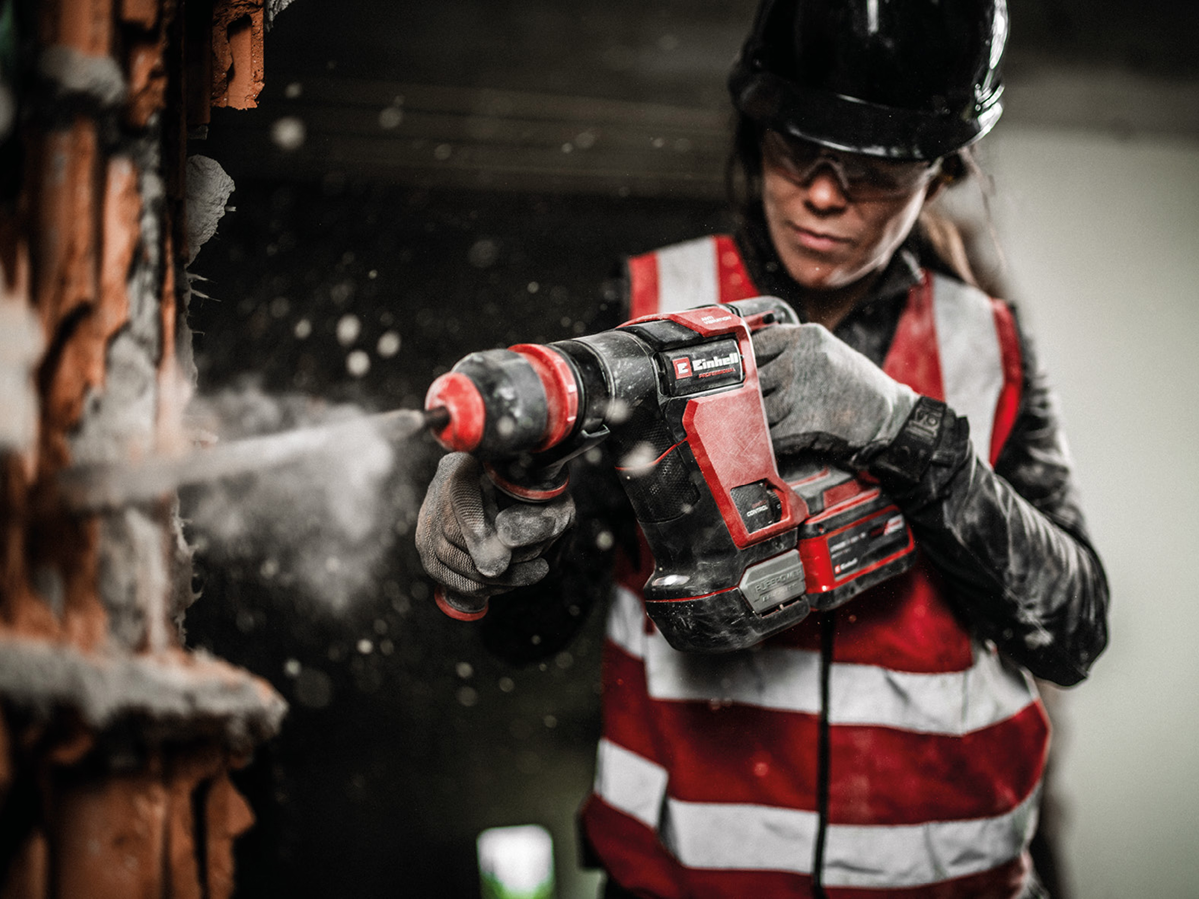 EINHELL PROFESSIONAL Akku-Abbruchhammer TP-DH 18/4 Li BL Kit (1x 4,0 Ah) EINHELL PROFESSIONAL Akku-Abbruchhammer TP-DH 18/4 Li BL Kit (1x 4,0 Ah)