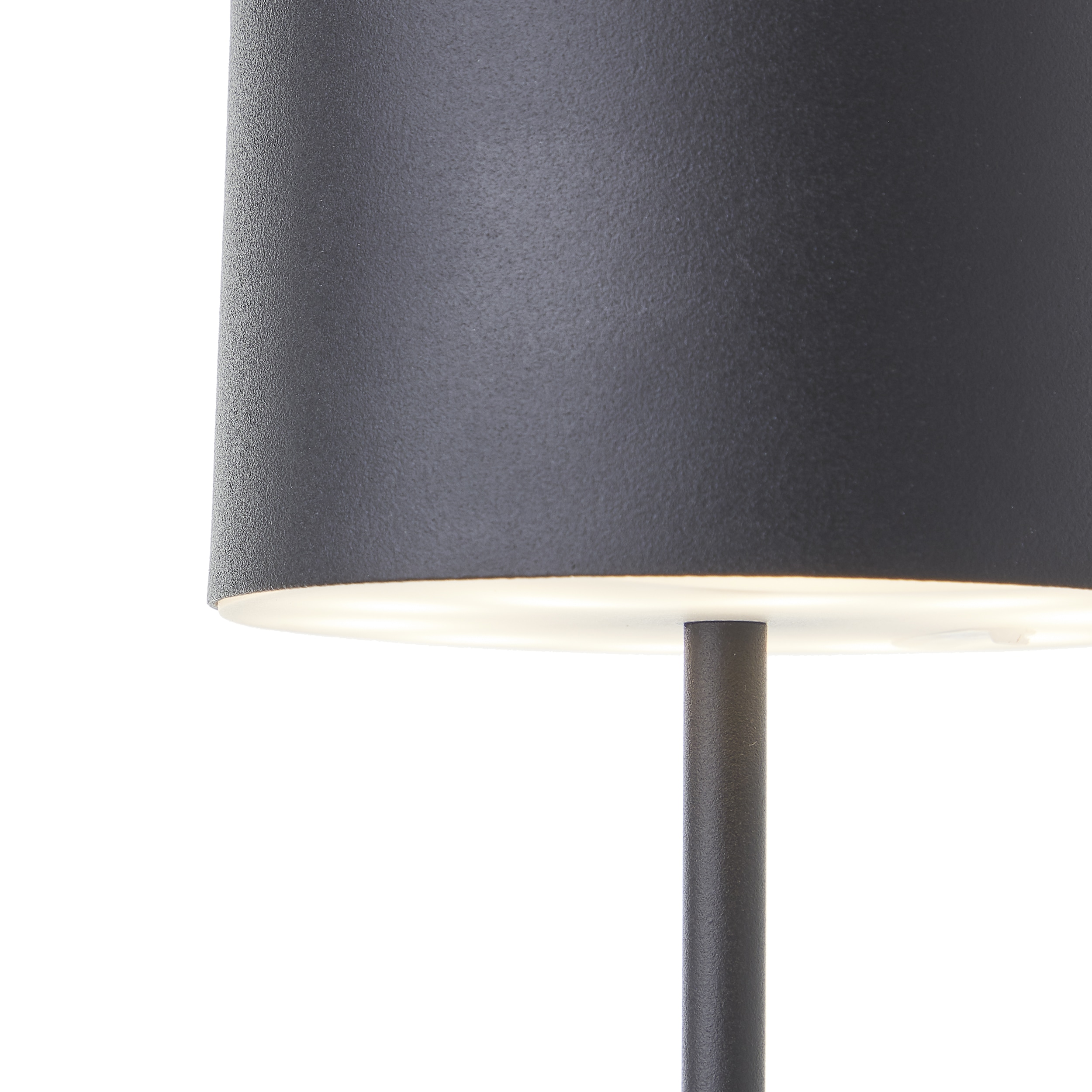 BRILLIANT LED-Akku-Tischleuchte Helio, 2 W, 210 lm, 3000 K, Metall, schwarz