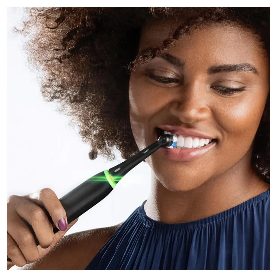 ORAL-B Elektrische Zahnbürste Pro Series 1 , Schwarz ORAL-B Elektrische Zahnbürste Pro Series 1 , Schwarz
