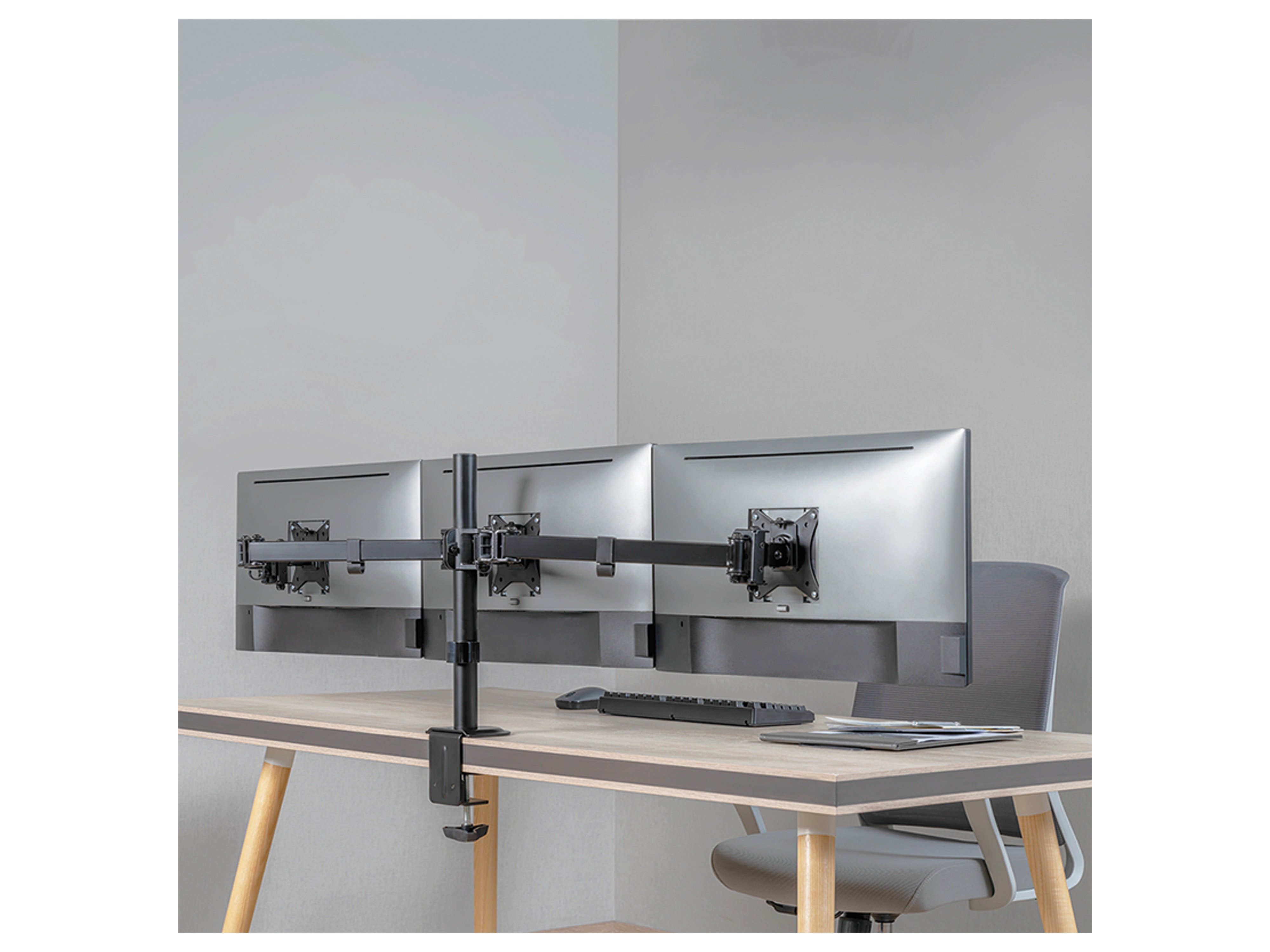 LOGILINK Monitorhalterung BP0173, 3-fach, 43,2 - 68,6 cm (17" - 27"), Aluminium